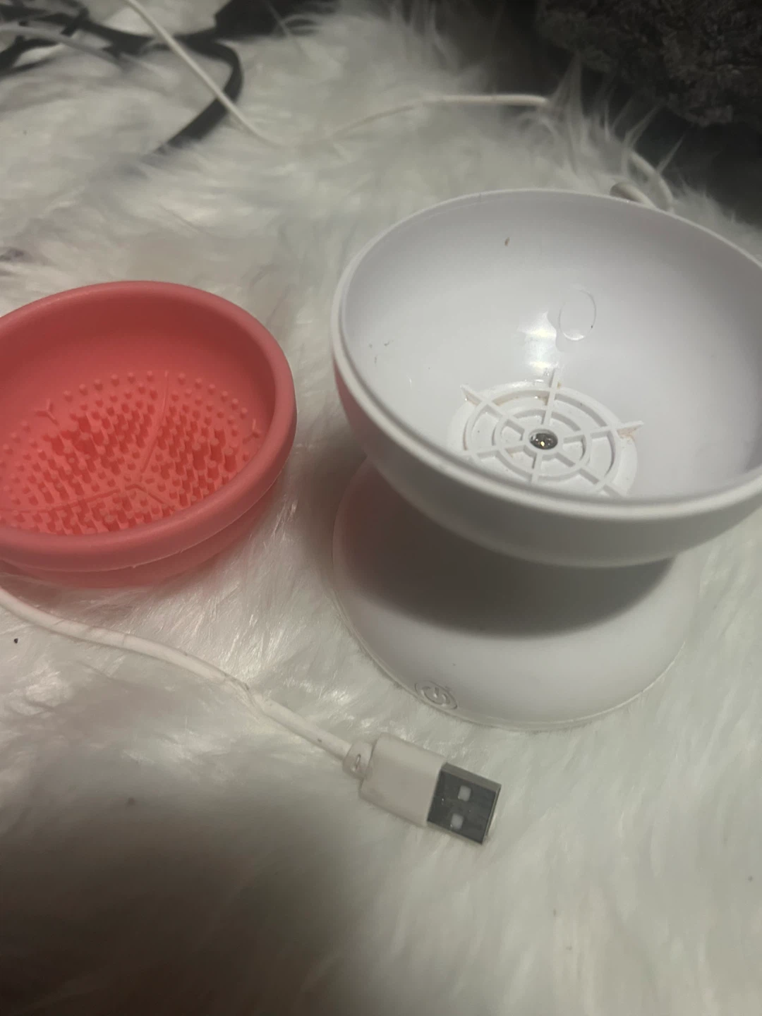 USB Makeup Brush Cleaner - photo 5