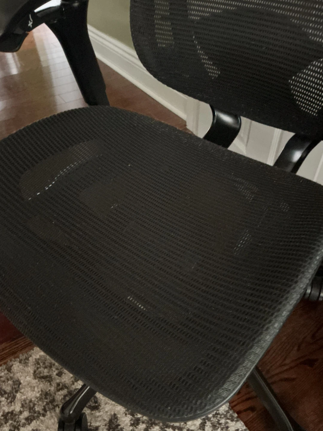 Black Mesh Office Chair with Adjustable Arms - photo 2