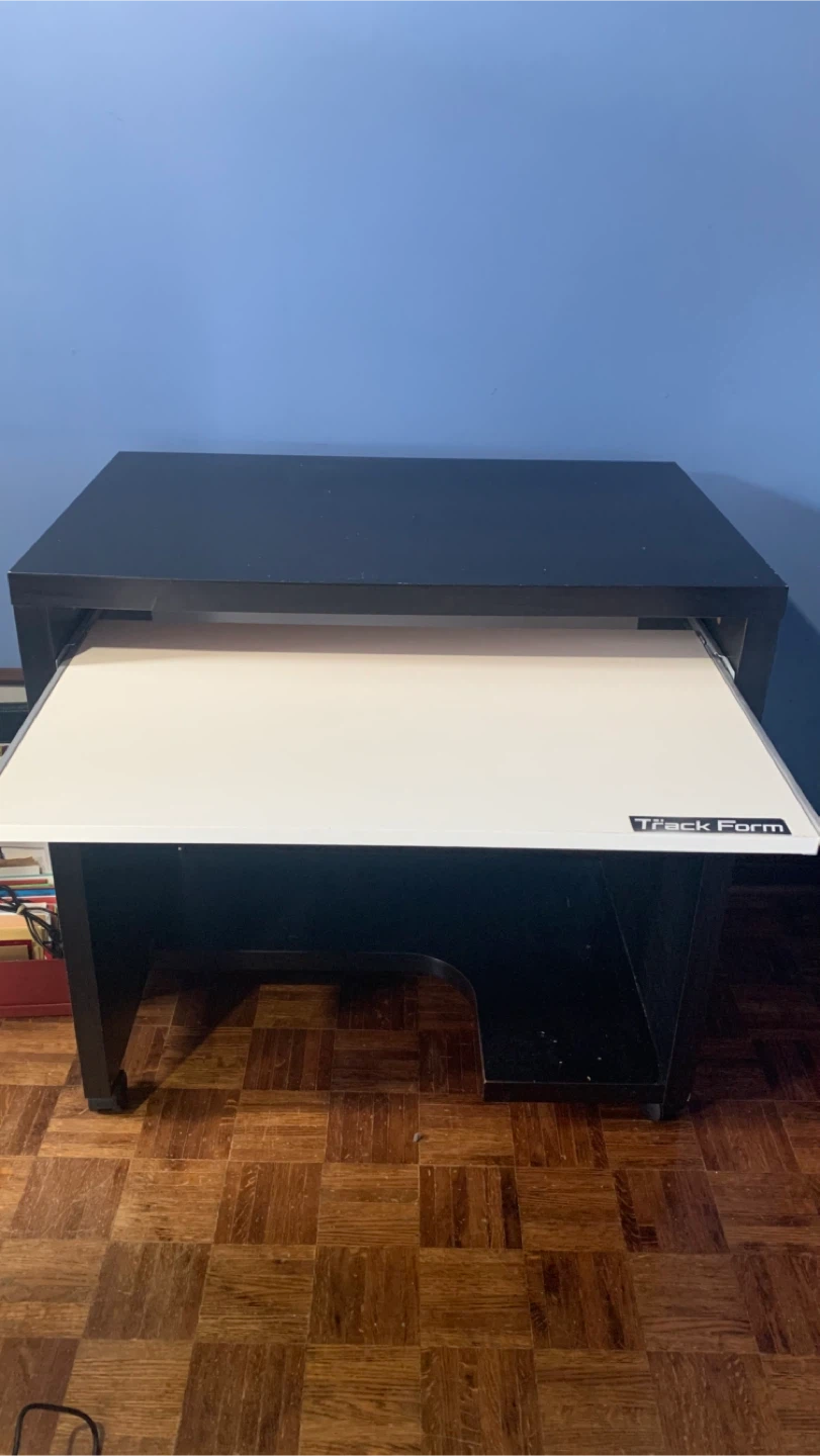 Track Form Desk with Pull-Out Keyboard Tray - photo 2