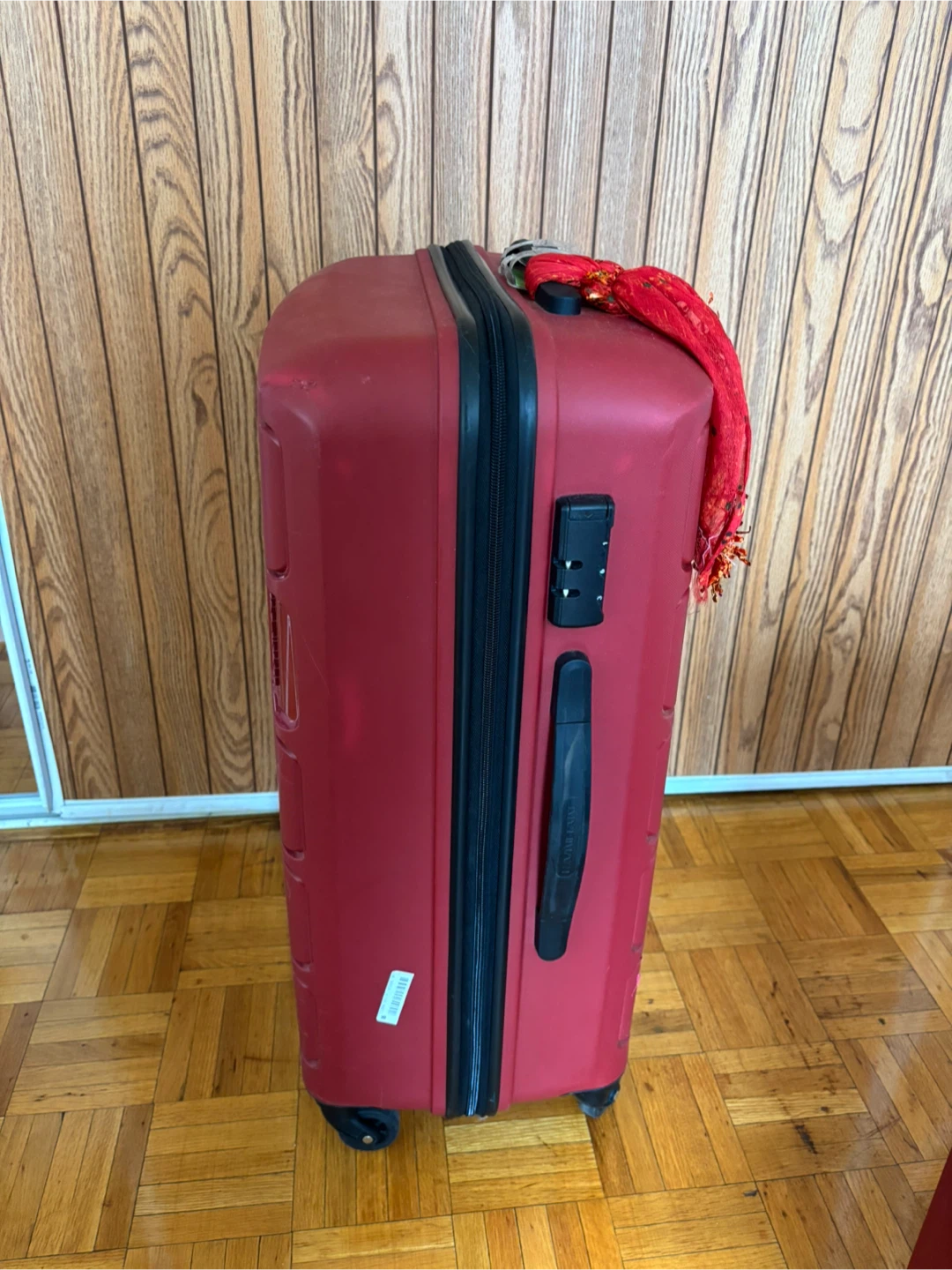 Red Kamiliant Suitcase - photo 3