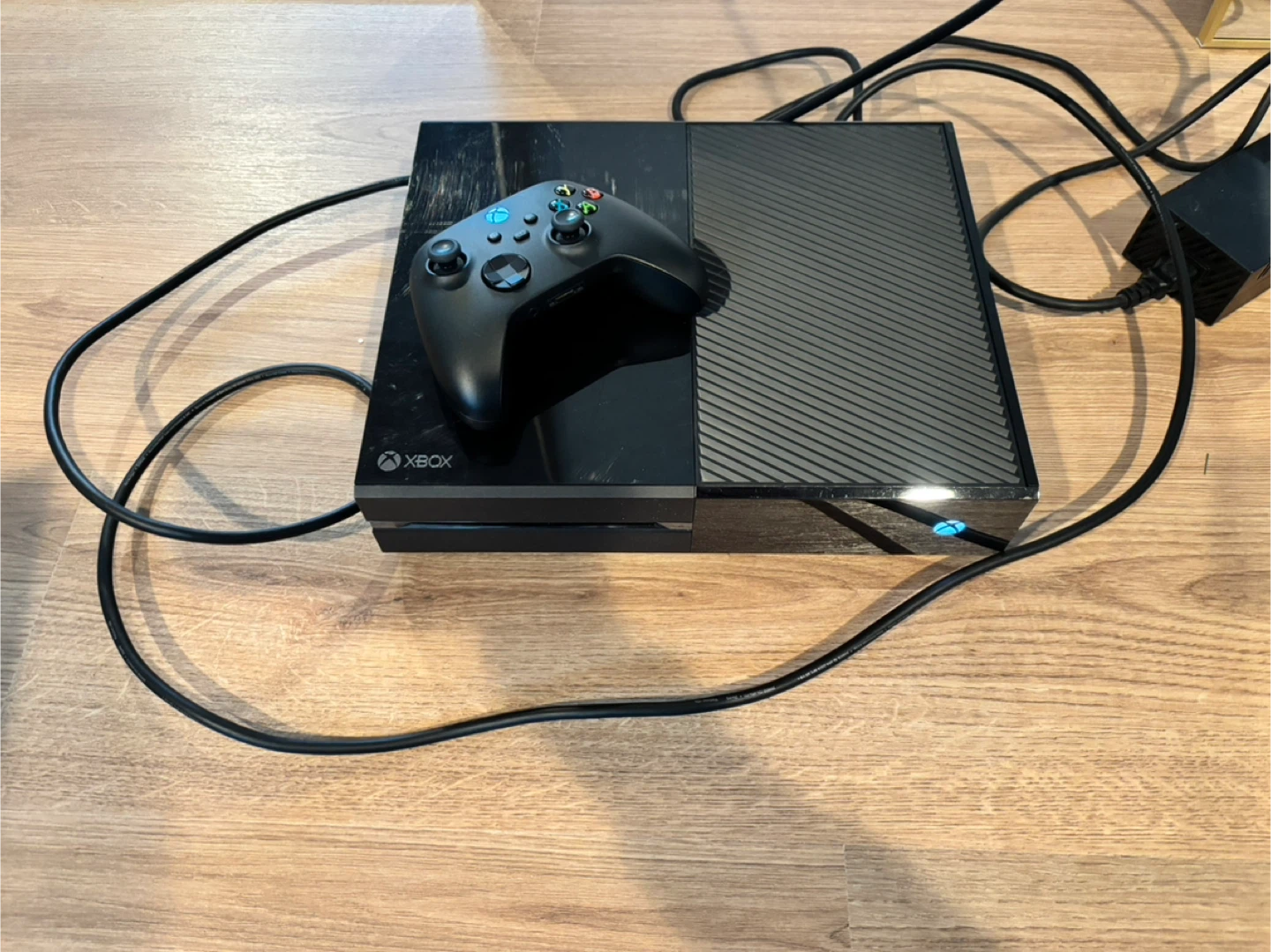 Xbox One Console with Controller and Games - photo 2