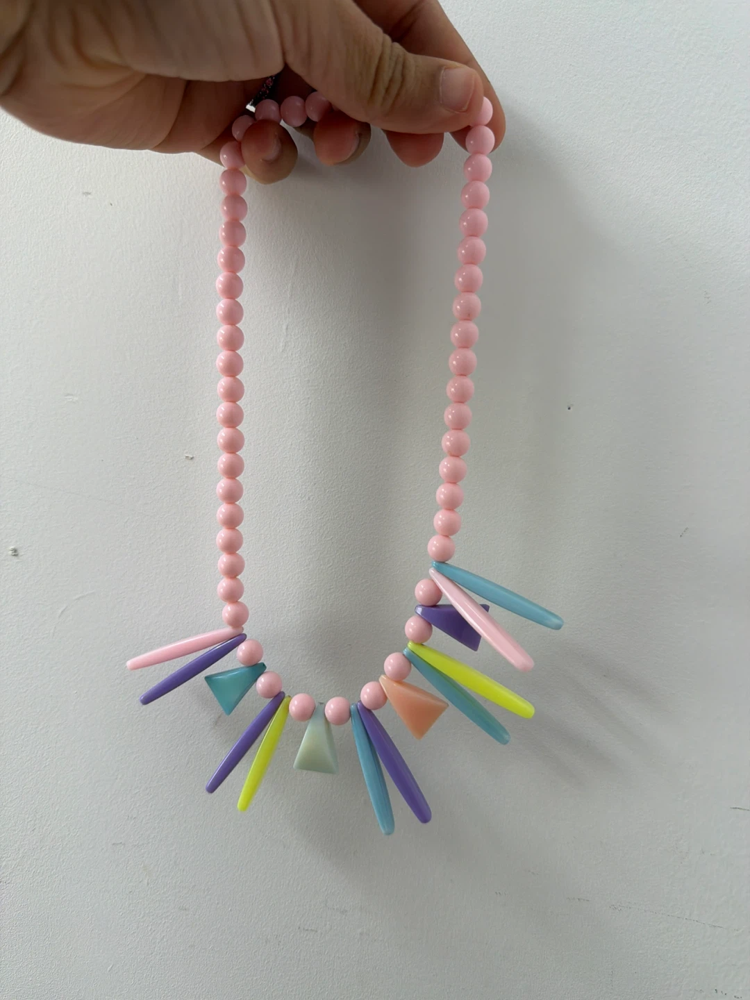 Pink Beaded Necklace with Geometric Pendants - photo 2