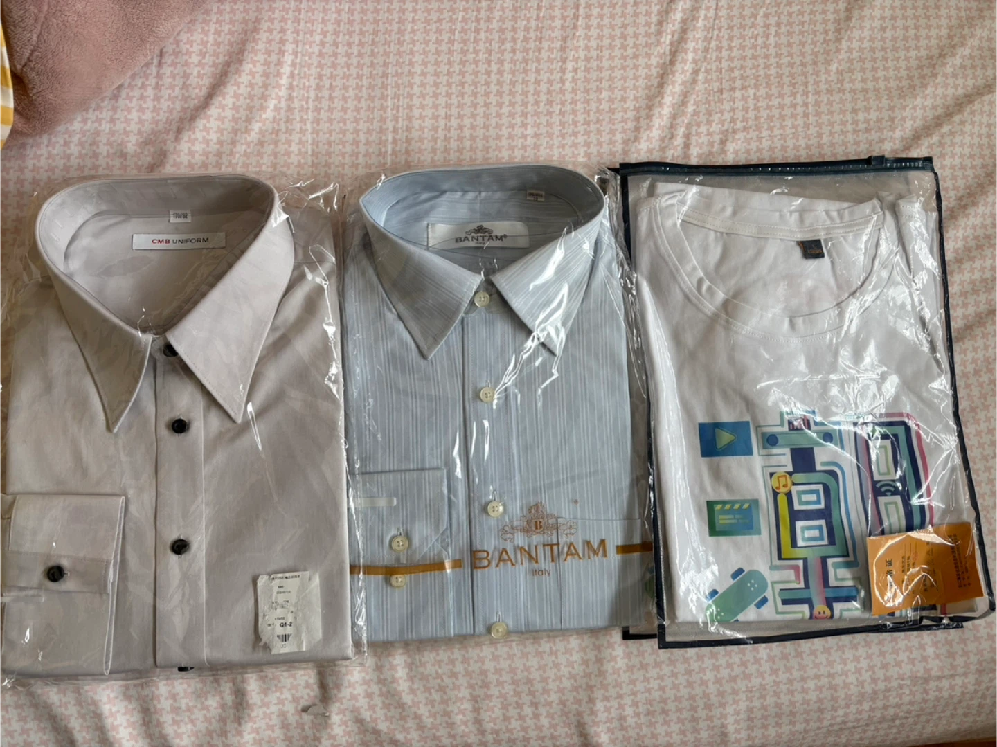 Men's Dress Shirts and T-Shirt size M