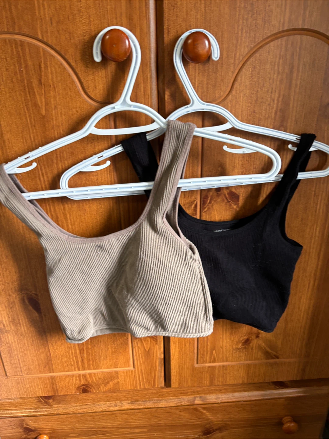 Forever 21 Ribbed Tank Tops - Black & Beige M/M