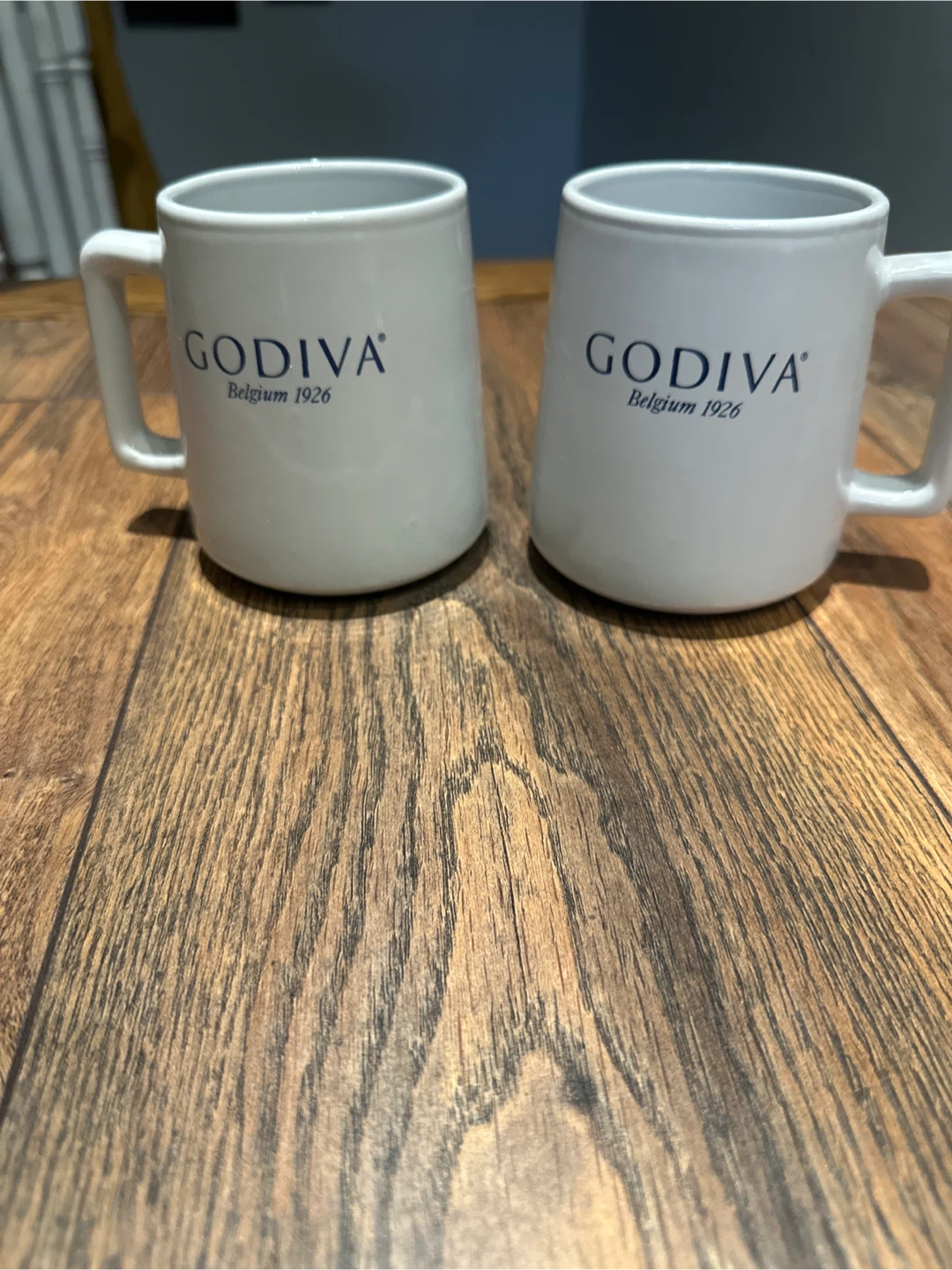 Godiva "Belgium 1926" Mugs (Set of 2) - photo 2