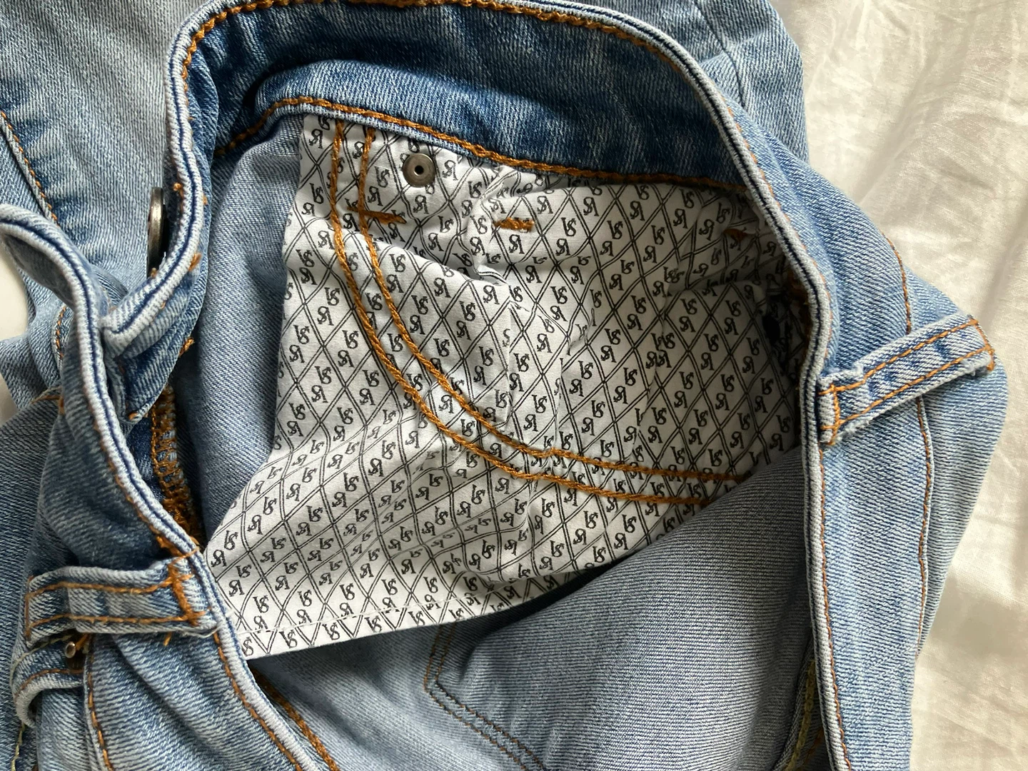 Victoria’s Secret Blue Distressed Women Jeans - photo 4