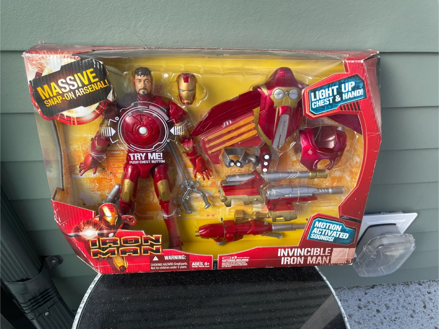 Iron Man Invincible Iron Man Action Figure with Snap-On Arsenal