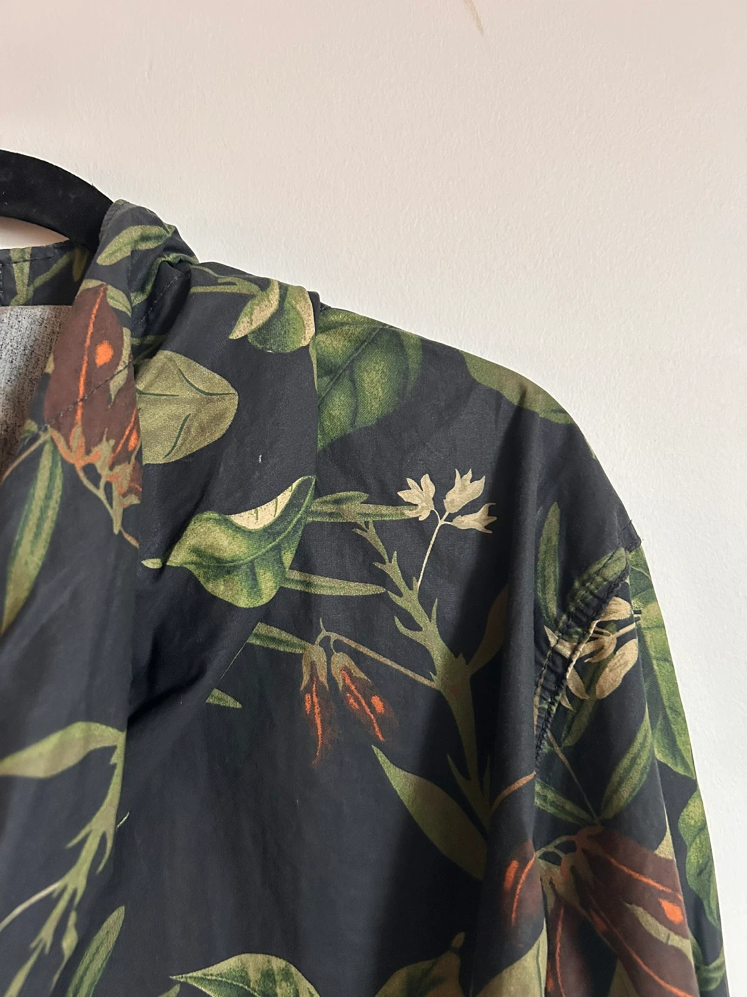 Pull & Bear Tropical Print Hooded Jacket - photo 5