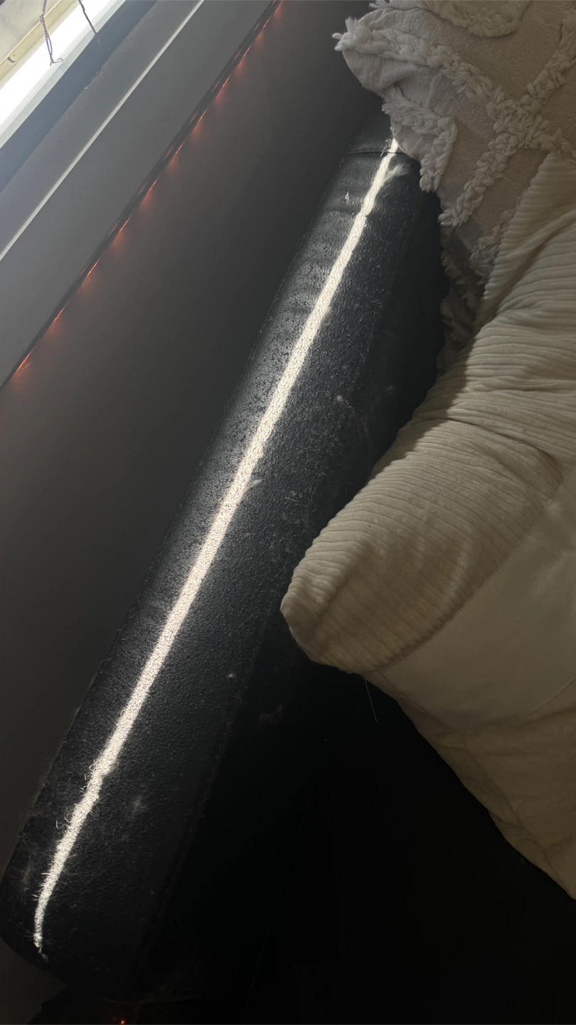 Ikea pull out couch and pillows - photo 5