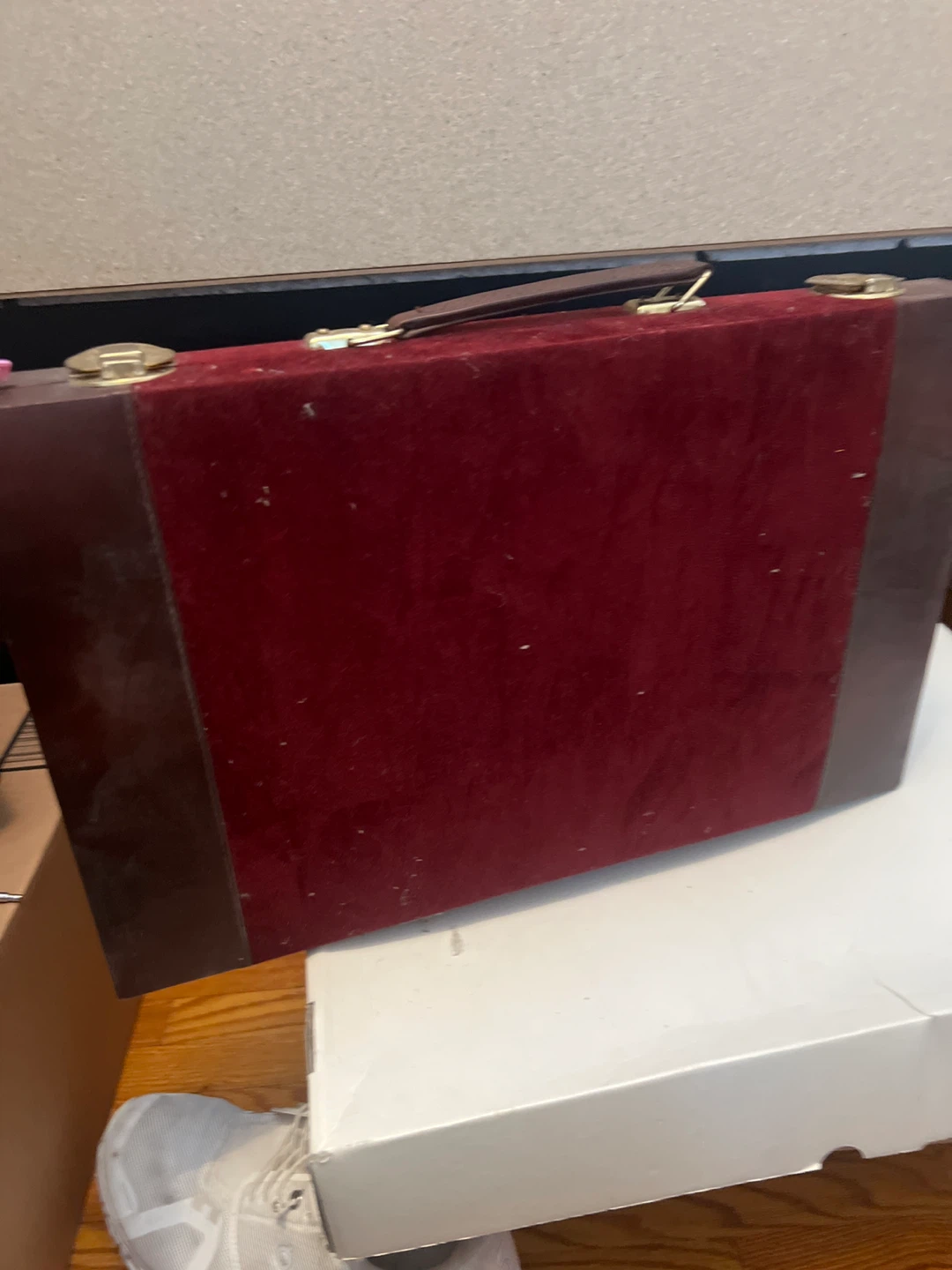 Red Velvet Backgammon Set - photo 2