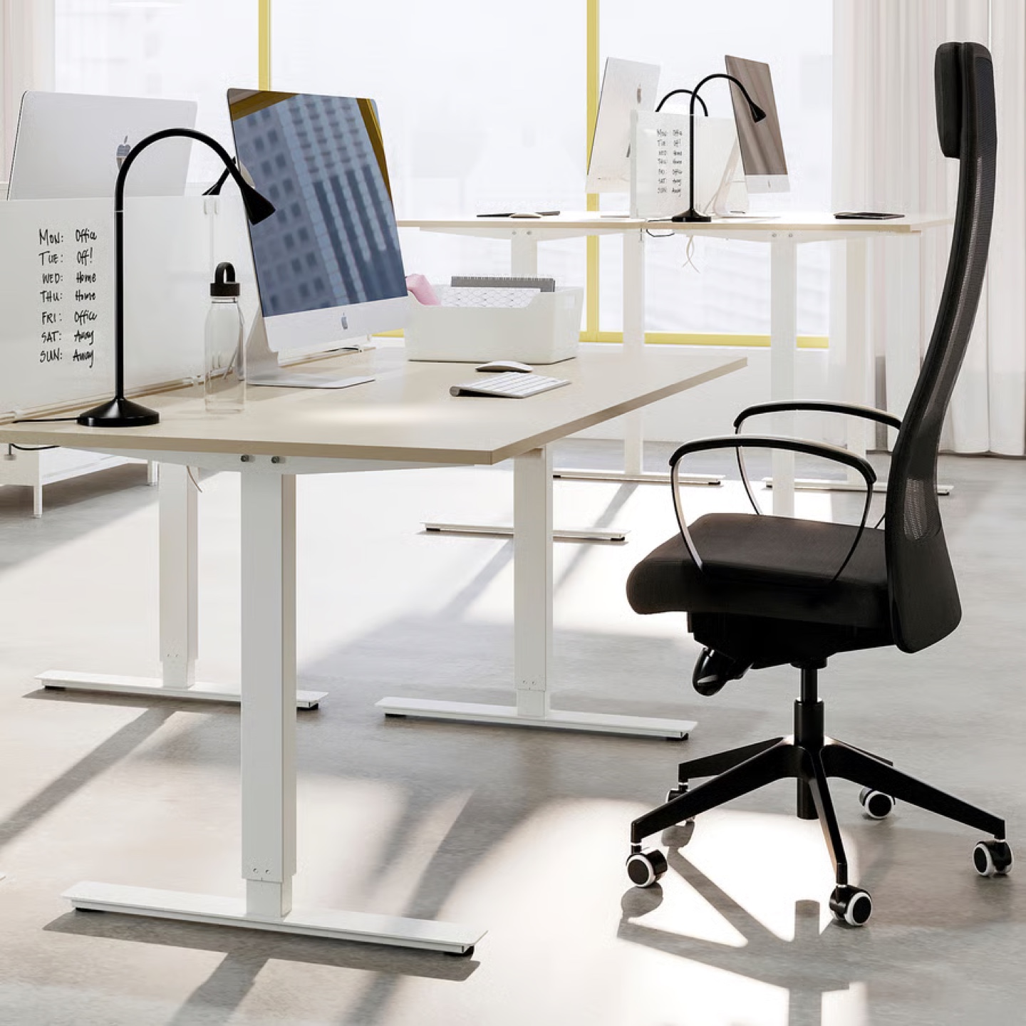 IKEA Trotten beige/white large adjustable desk