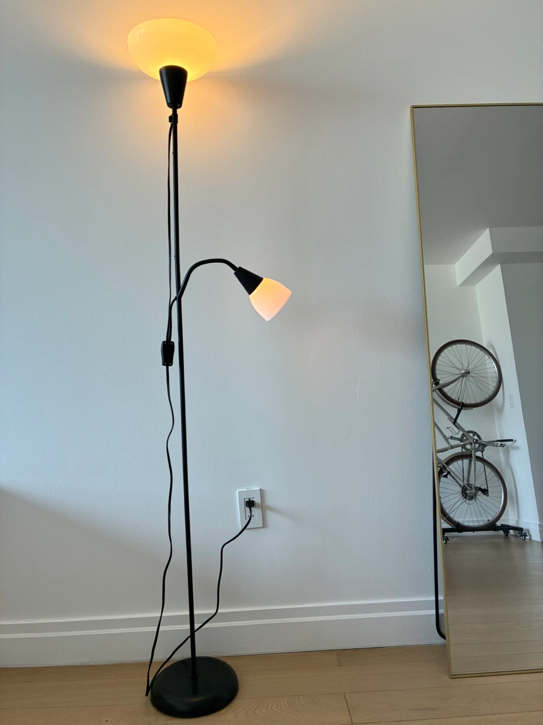 IKEA TÅGARP Floor Lamp with Reading Light – Great Condition