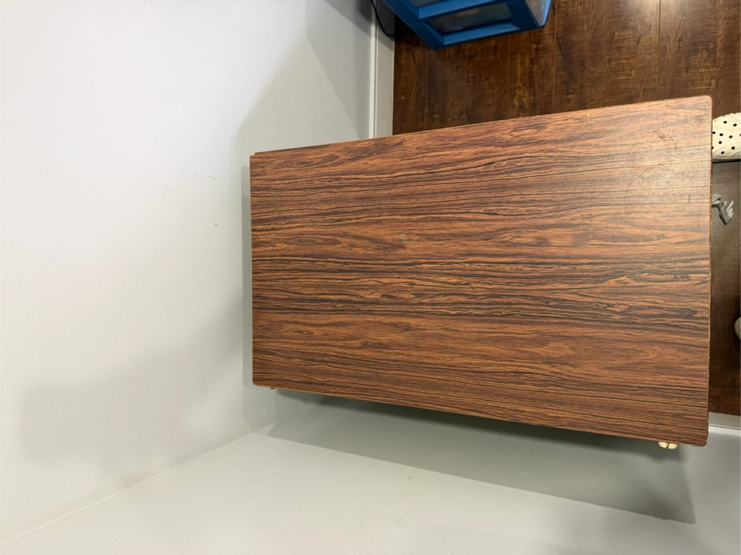 Vintage 3-Drawer Dresser - photo 2