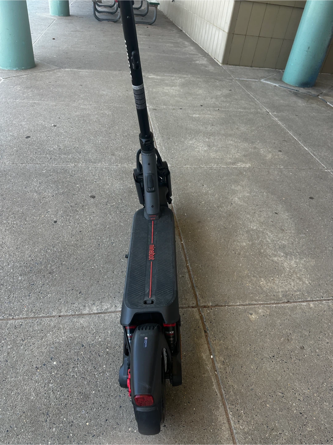 Segway Ninebot Max G3 Electric Scooter - photo 2