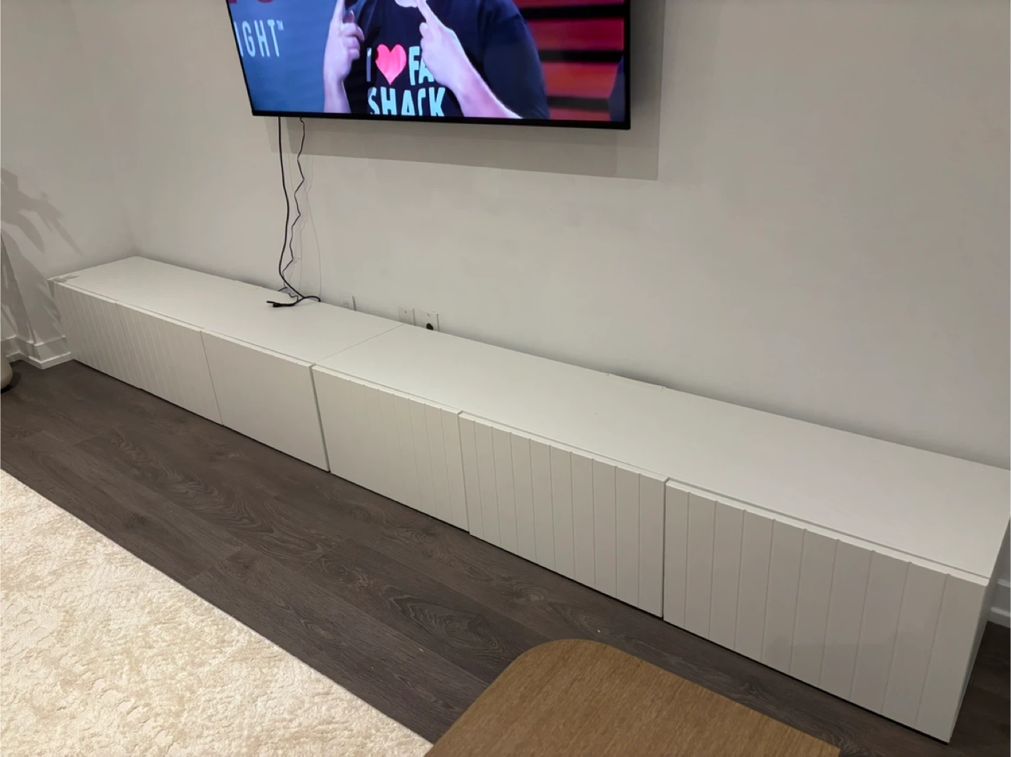 White media console - photo 2
