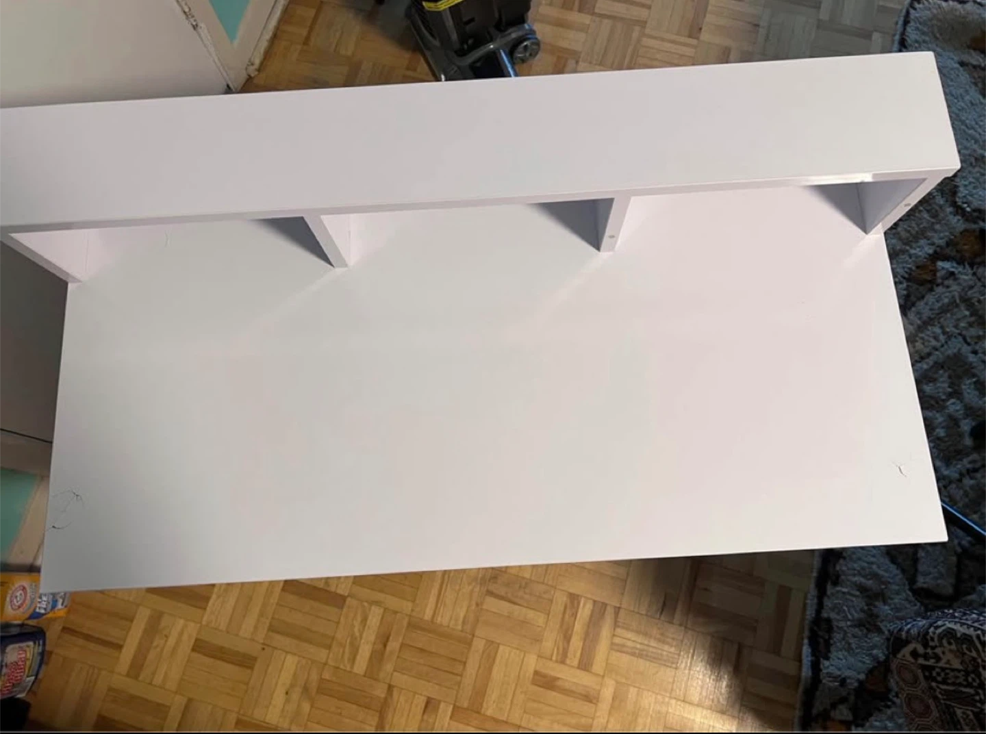 White work desk on sale - photo 4
