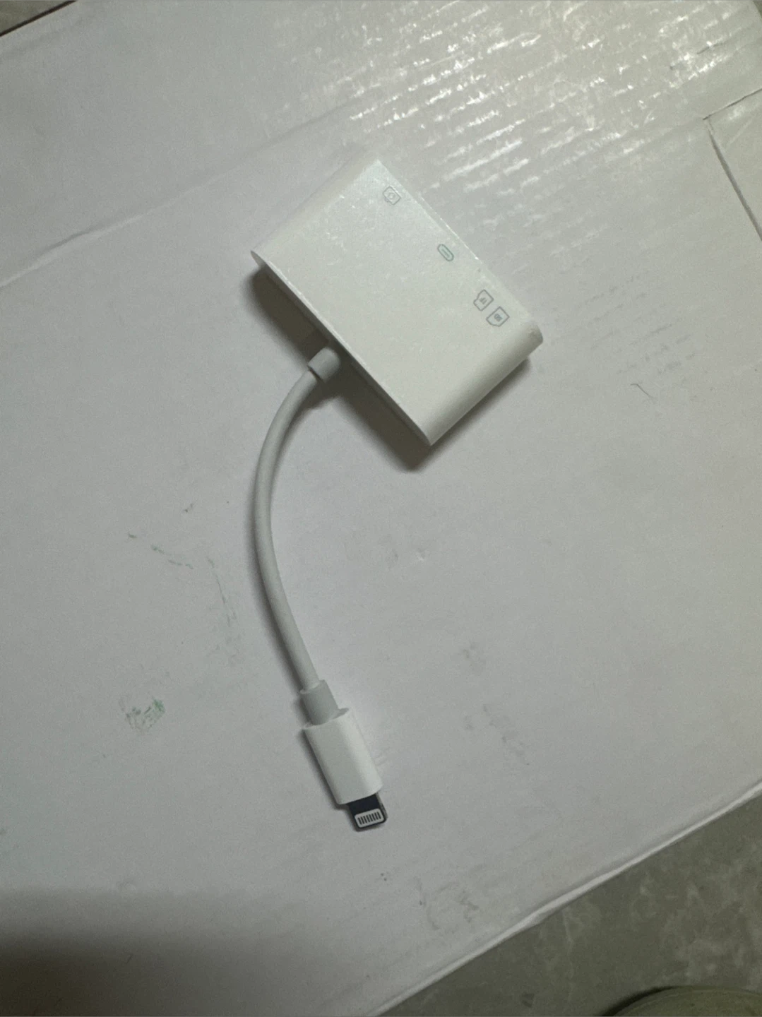 iPhone Lightning to SD Card Camera Reader Adapter Hub