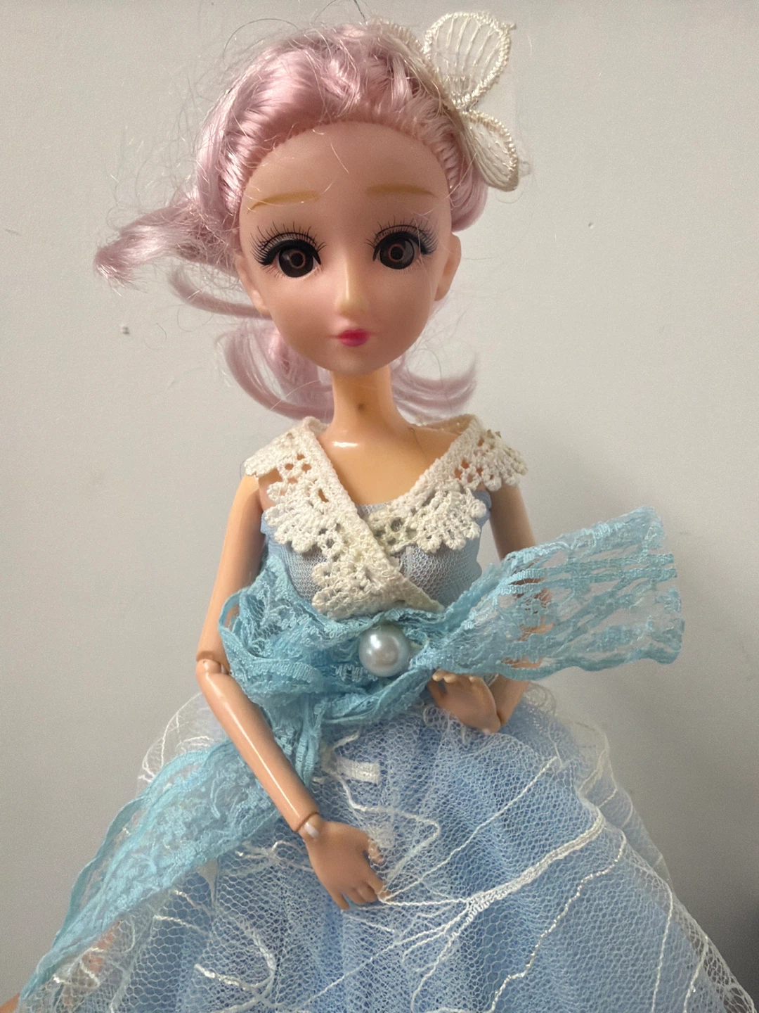 Ball Jointed Doll with Pink Hair and Blue Dress - photo 2