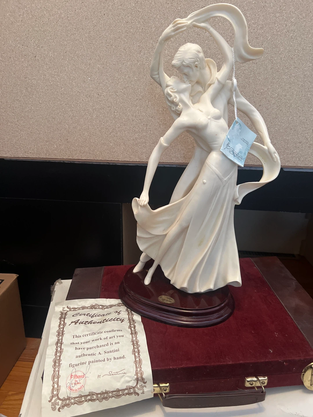 Capristo "Reflections of Paradise" Dancing Couple Figurine - photo 2