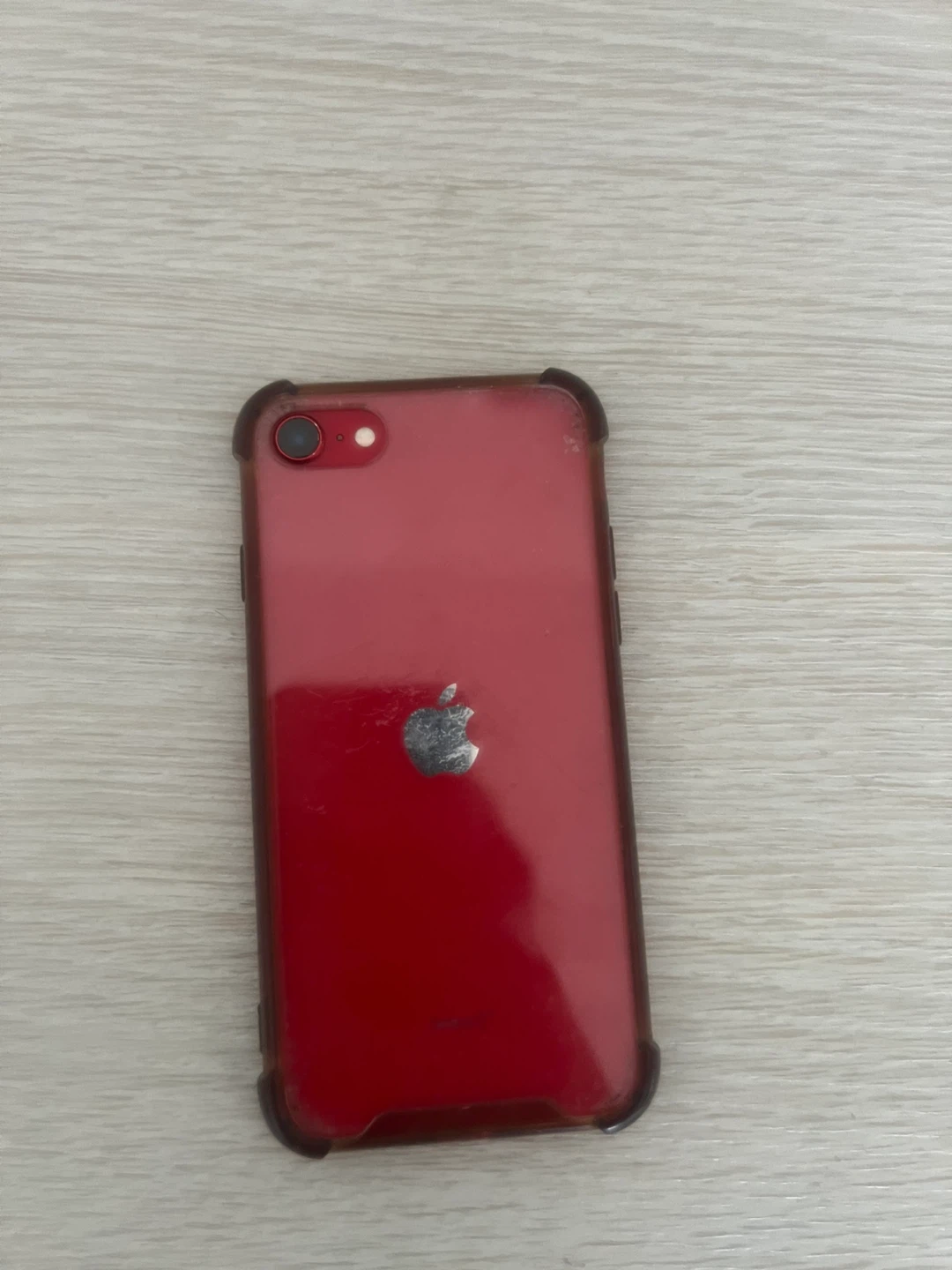 Apple iPhone se - Red