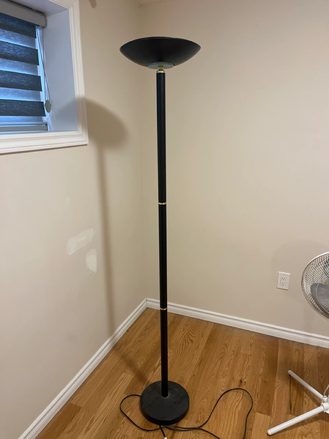 Black Floor Lamp