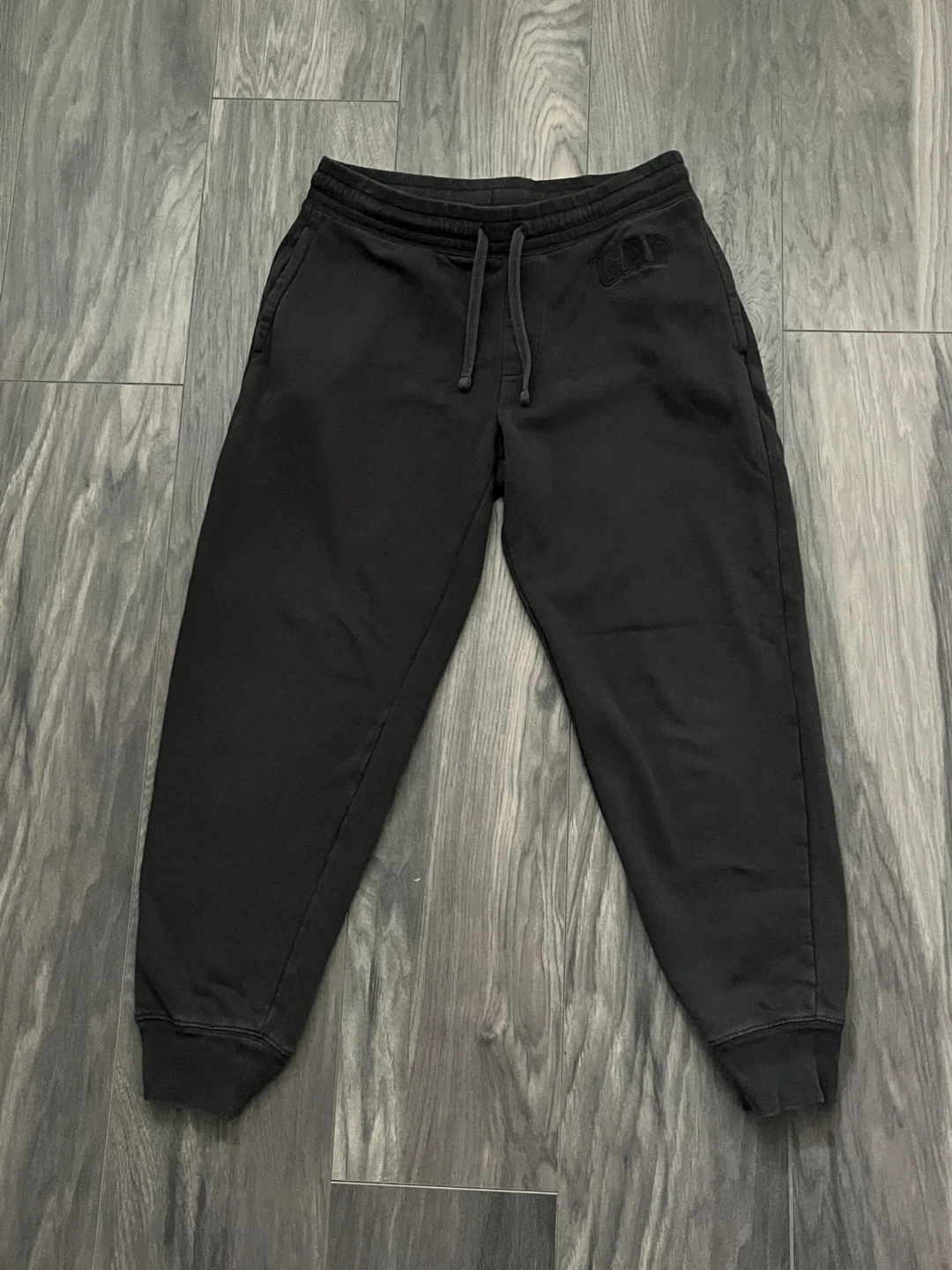 Vintage Gap Black Low-Rise Sweat Pants | Women - photo 4