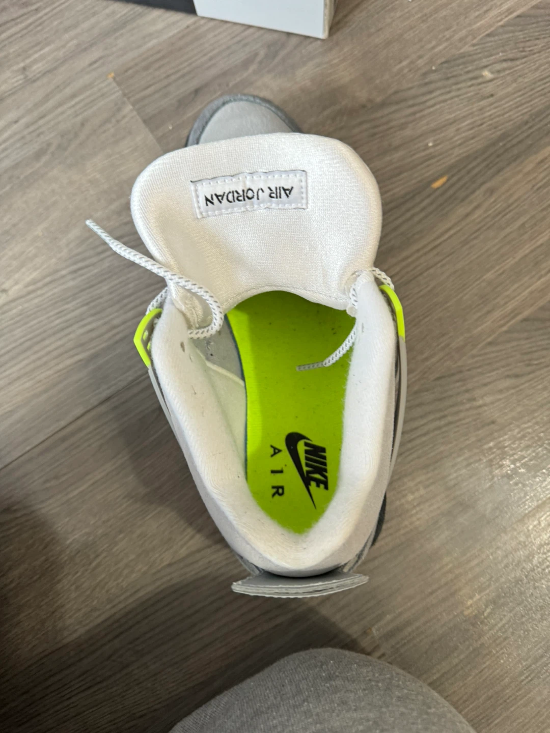 Air Jordan 4 Retro SE (GS) 7Y 2019 - photo 3