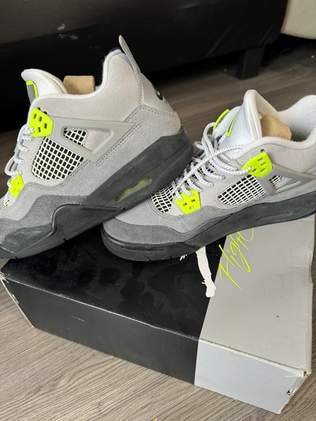 Air Jordan 4 Retro SE (GS) 7Y 2019