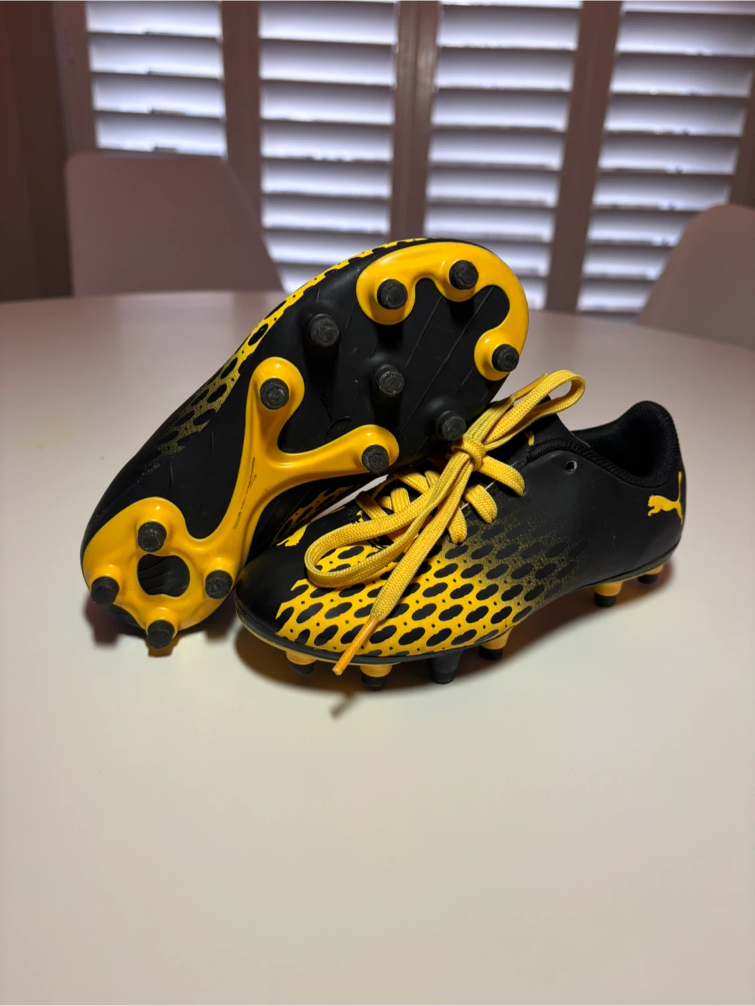 Puma Soccer Cleats Black/Yellow kids 10 - photo 3
