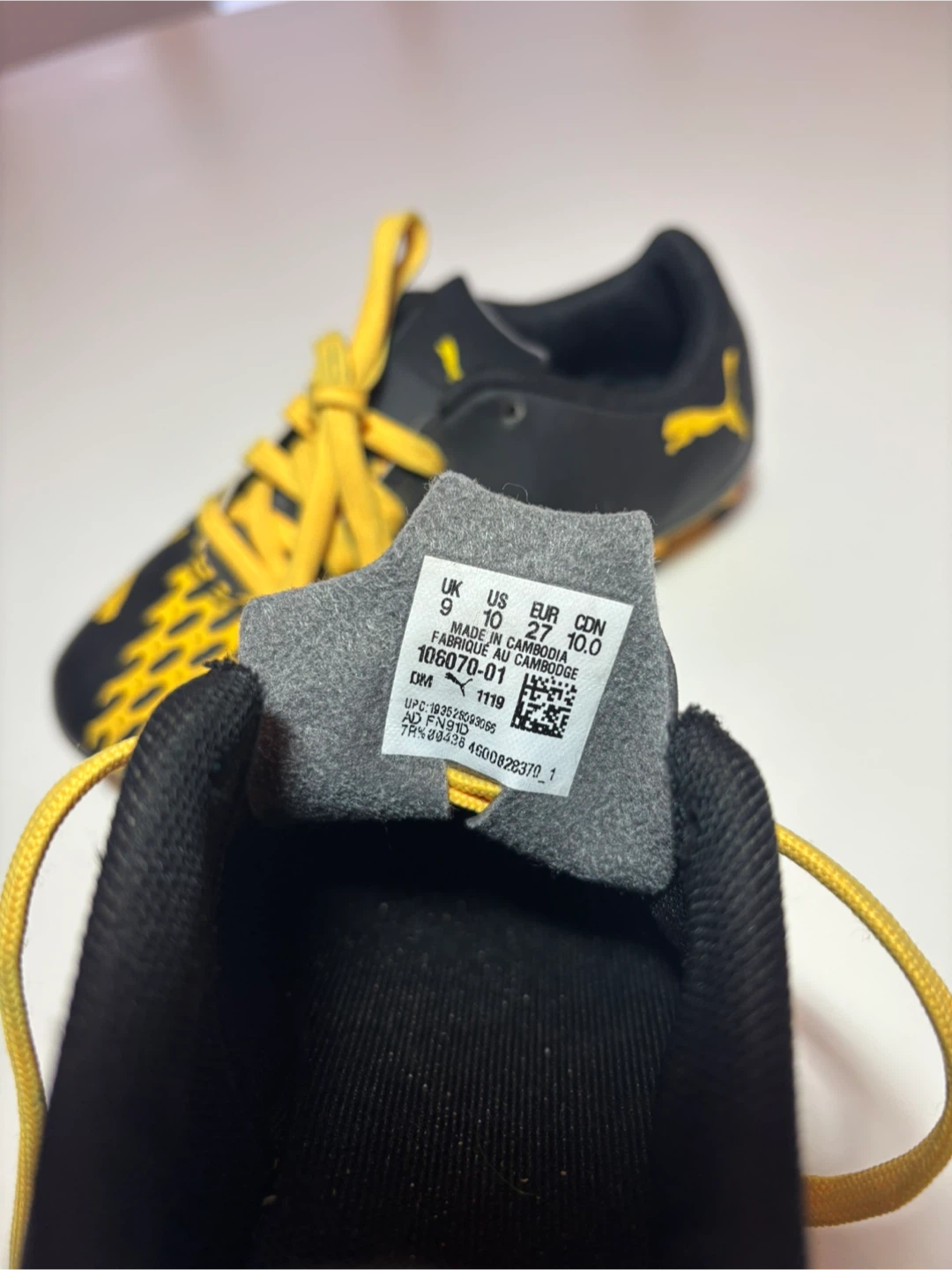 Puma Soccer Cleats Black/Yellow kids 10 - photo 2