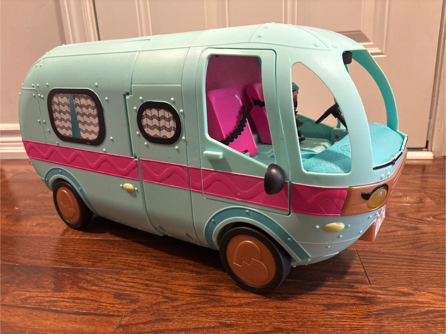L.O.L. Surprise! - O.M.G. Glam N' Go Camper