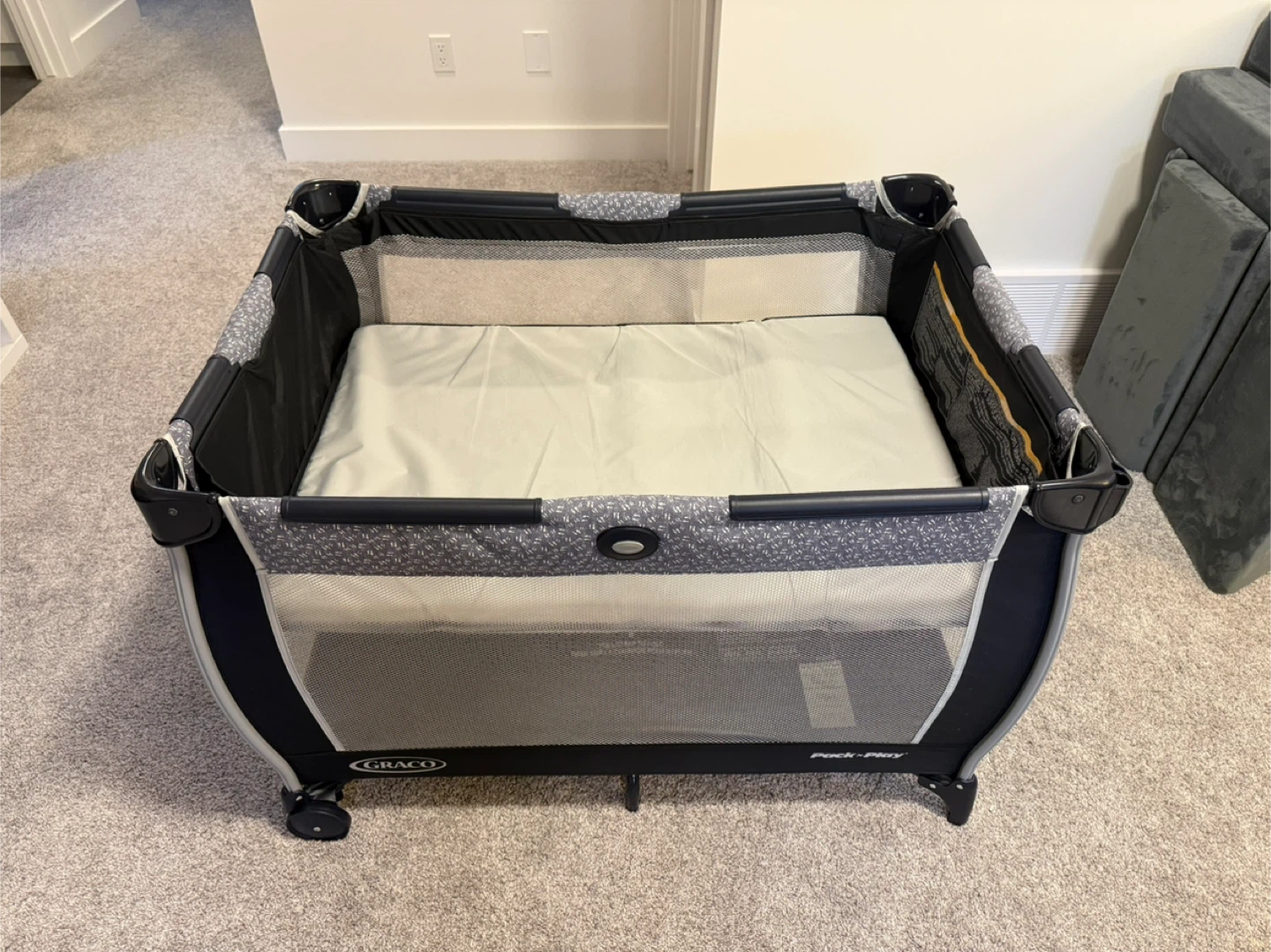 Graco Pack 'n Play Day2Dream Bassinet Playard - photo 4