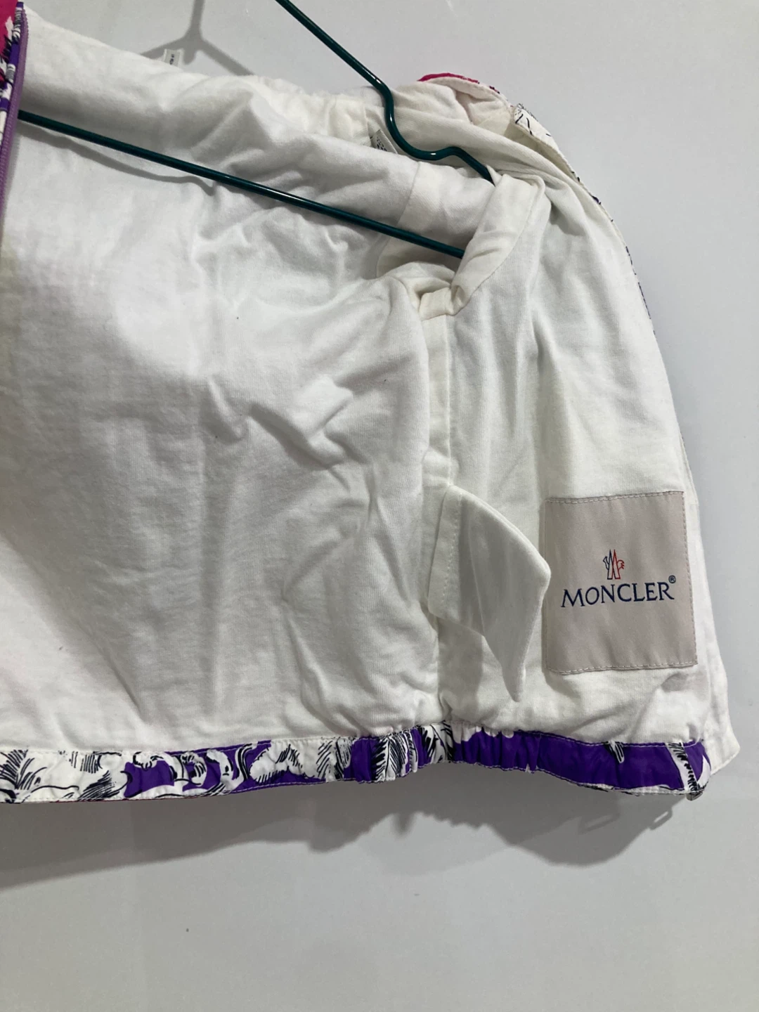 Baby Moncler Hawaiian Print Hooded Jacket - photo 3