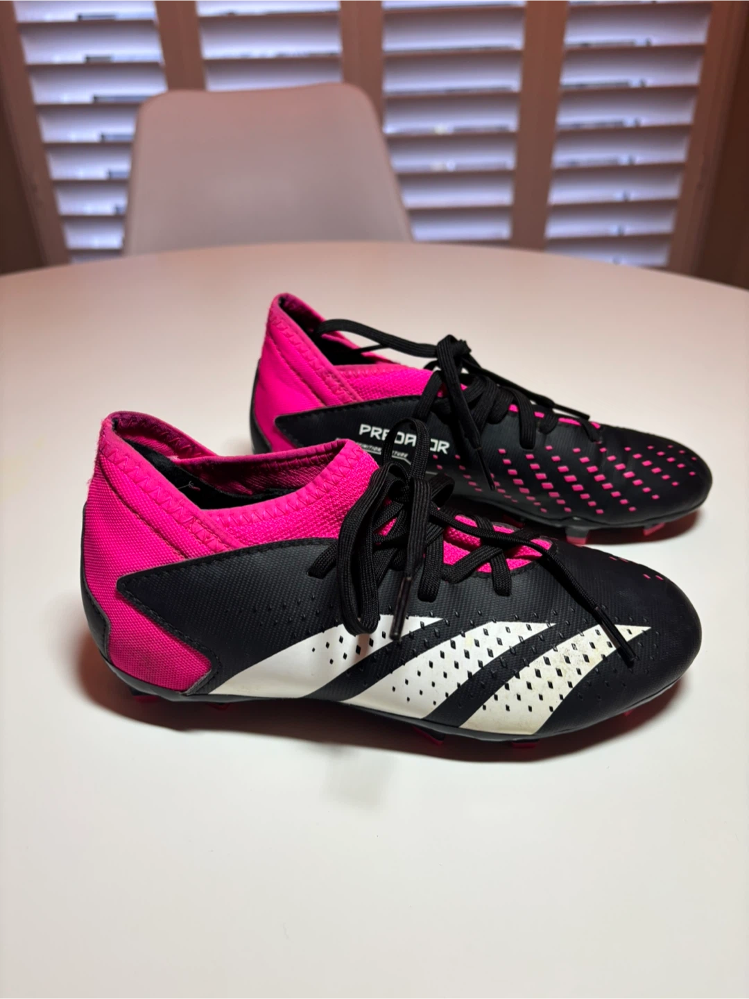 Adidas Predator Soccer Cleats - Youth Size 2 - photo 4