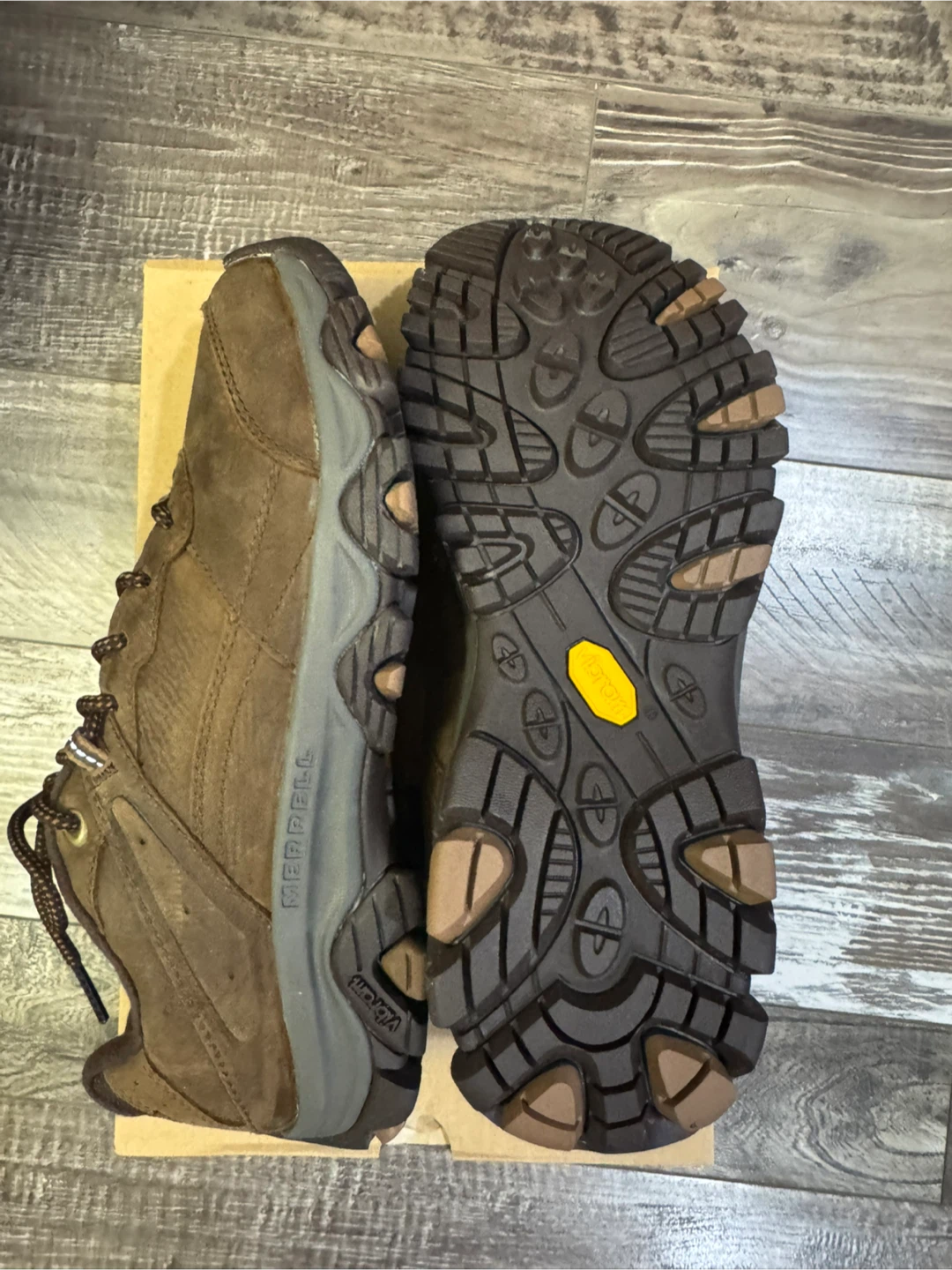 Merrell Moab 3 Men's WP  Hiking Shoes size 9W