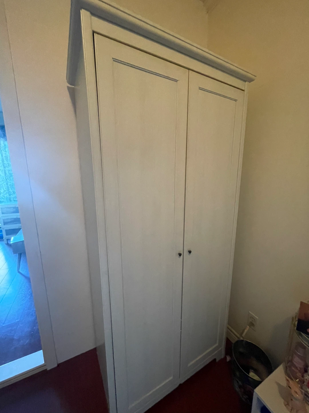 White Two-Door Wardrobe with Hanging Rail - photo 2