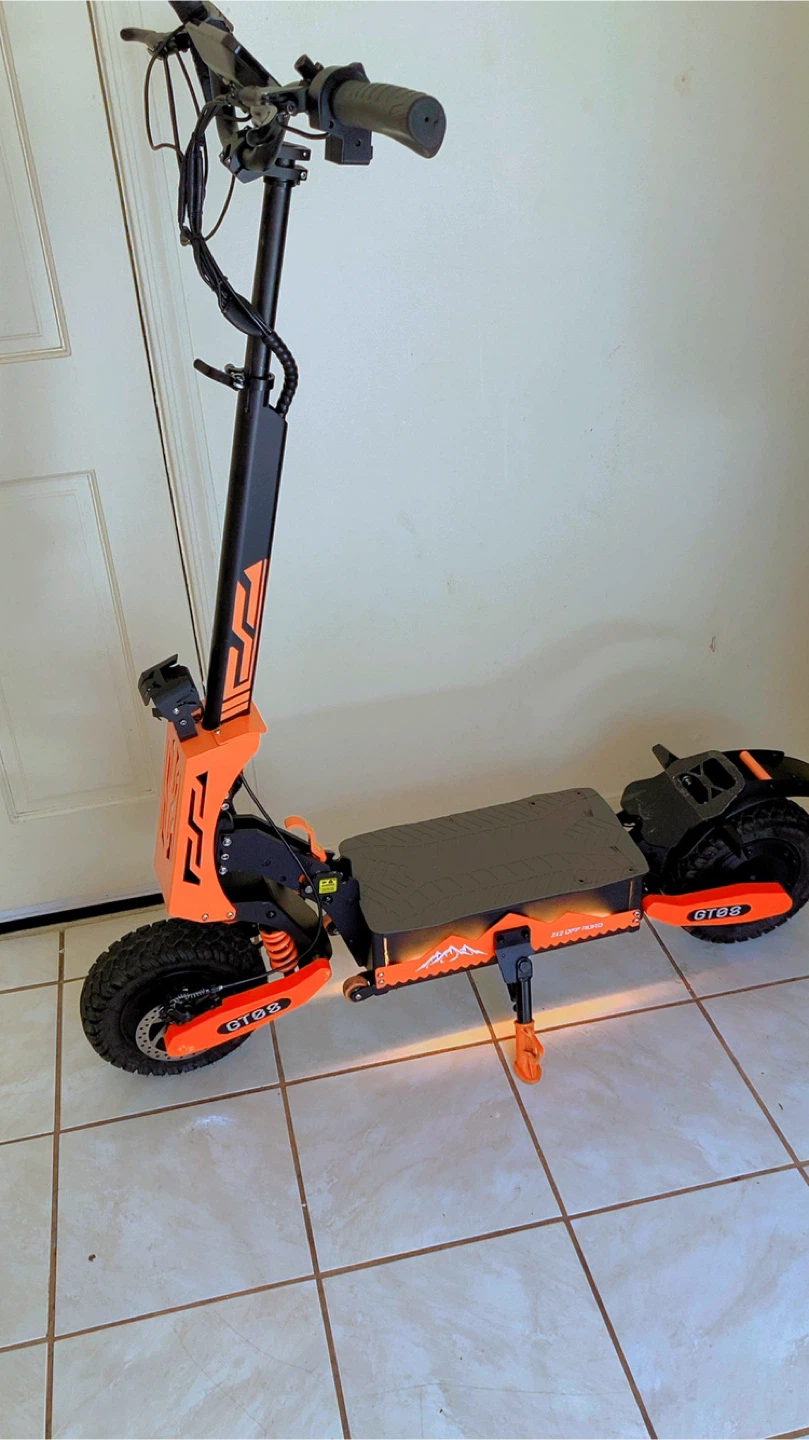 Scooter eléctrico GT08 - photo 2