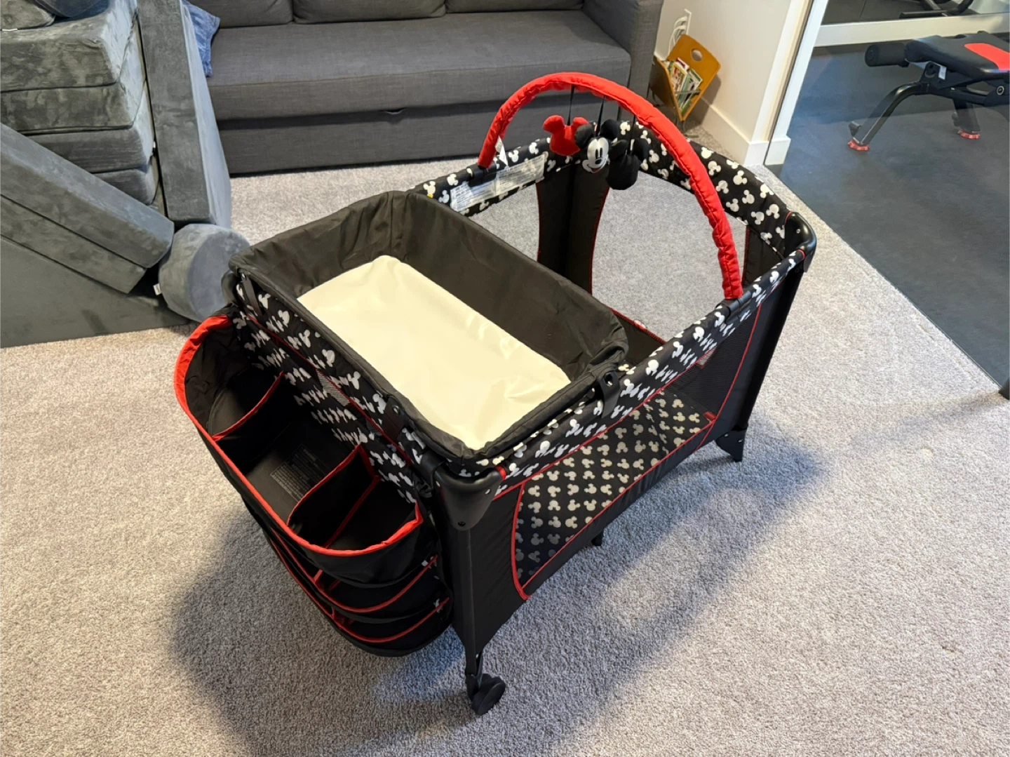 Disney Sweet Wonder Playard - Mickey Silhouette