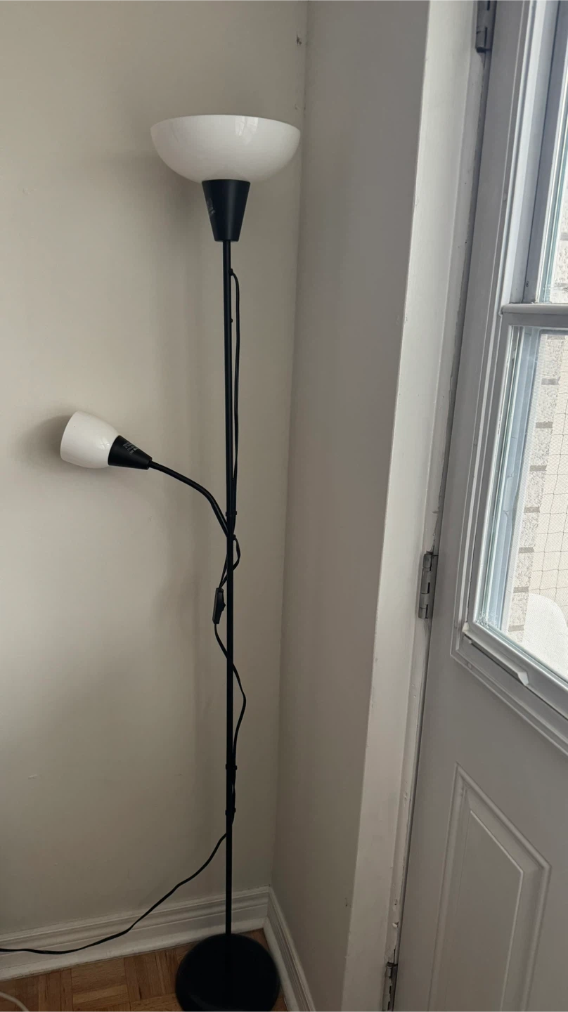 Floor Lamp with Adjustable Reading Light - photo 2
