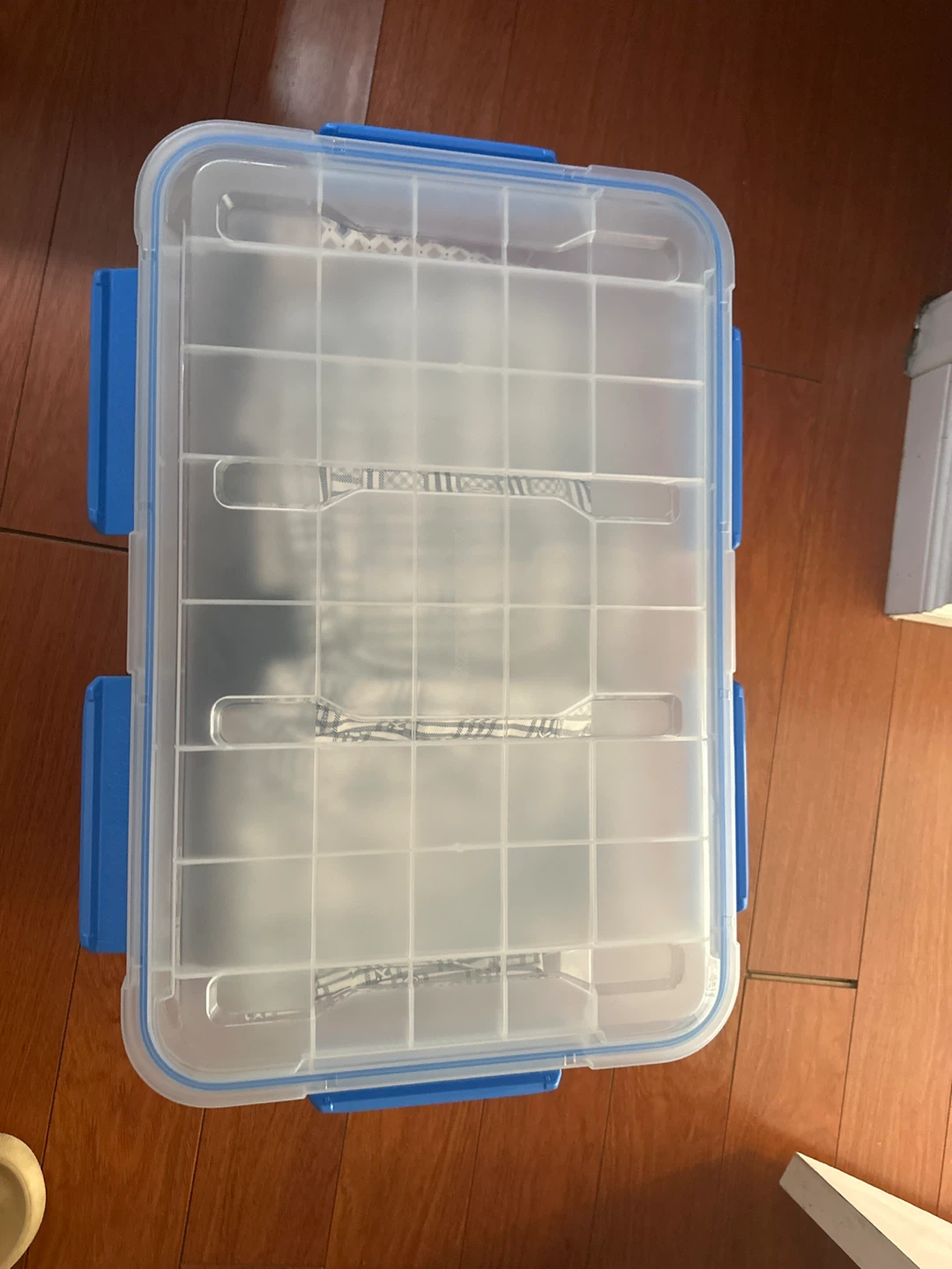 Ezy Storage Water-Proof 50L Storage Box - photo 2