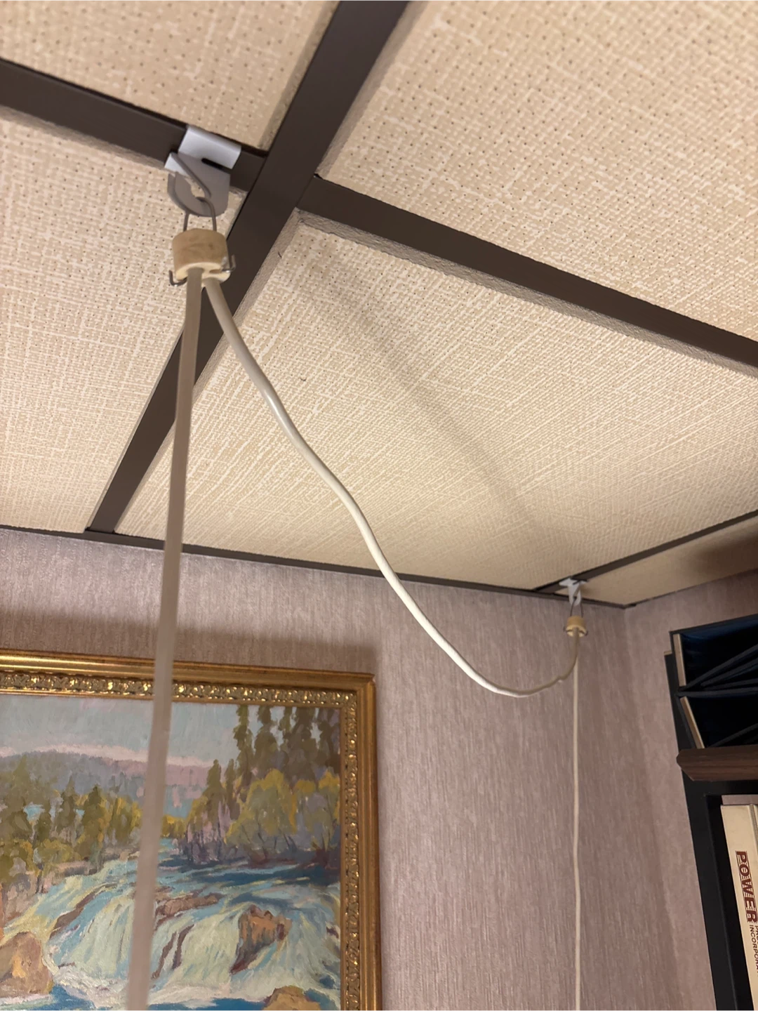Mid-Century Modern White Pendant Lamp - photo 3