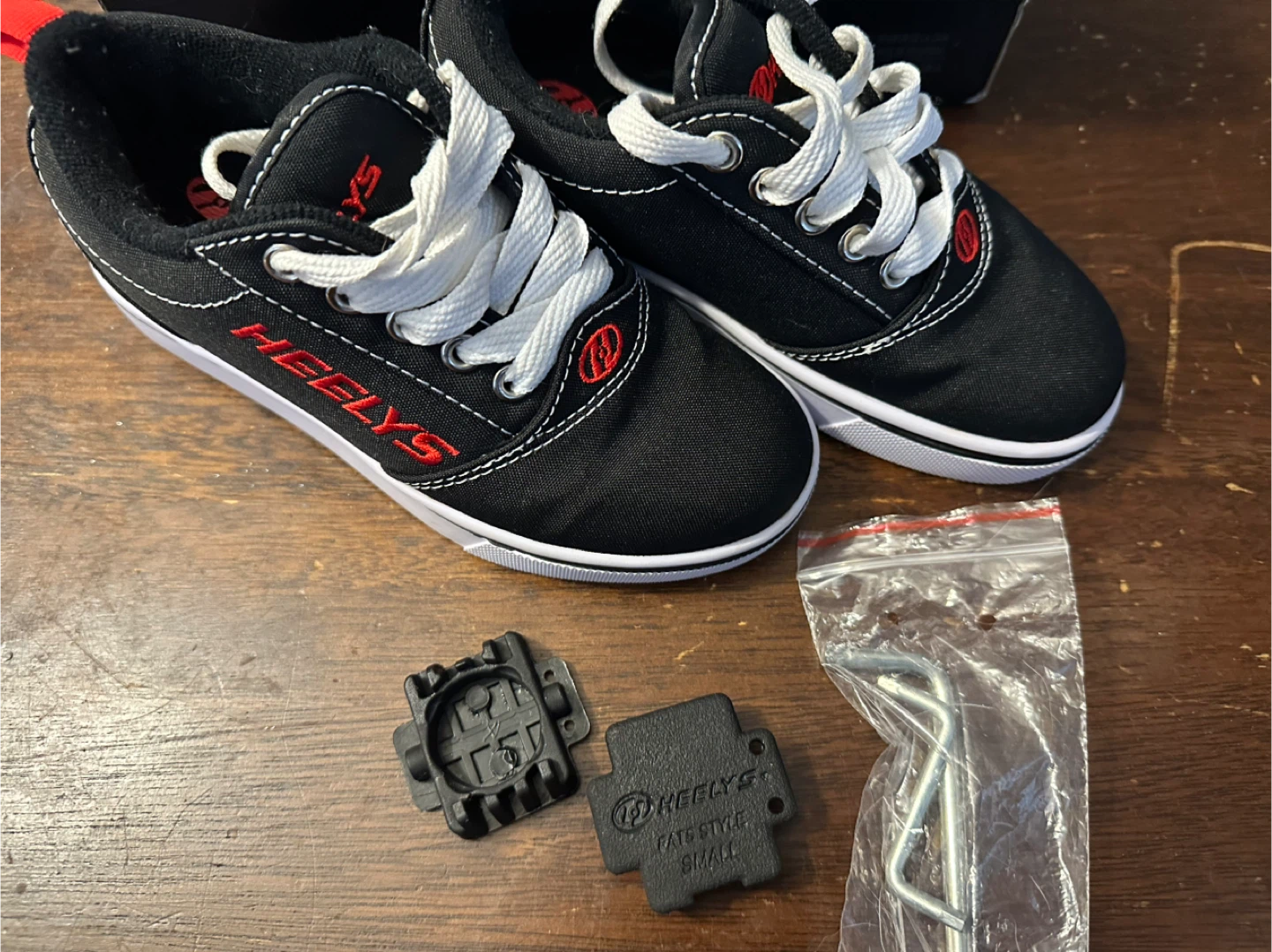 Heelys "The Original Wheeled Shoe" Black Canvas - photo 3