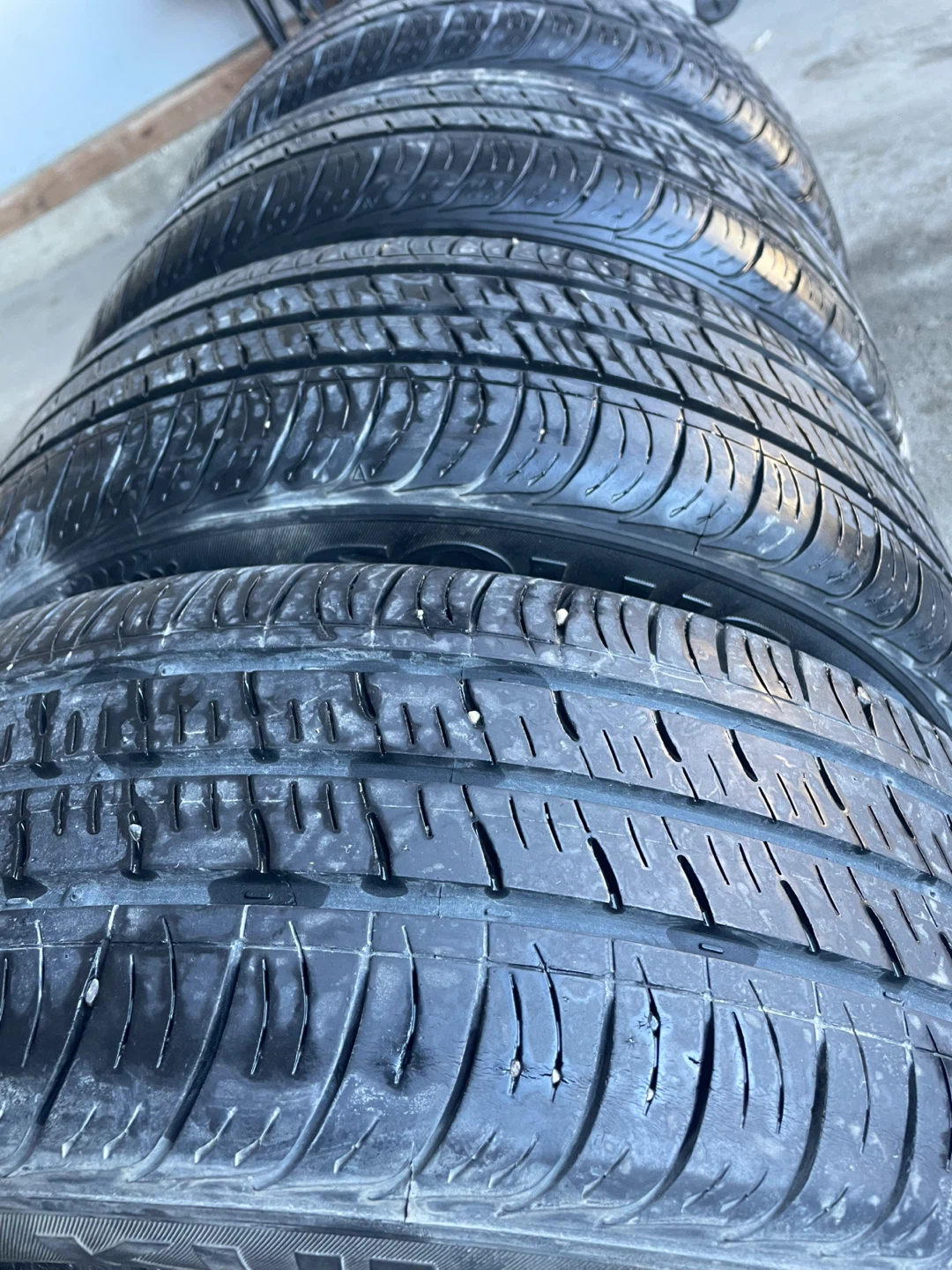 4 x 185/55R15 TA31 Tires - photo 2