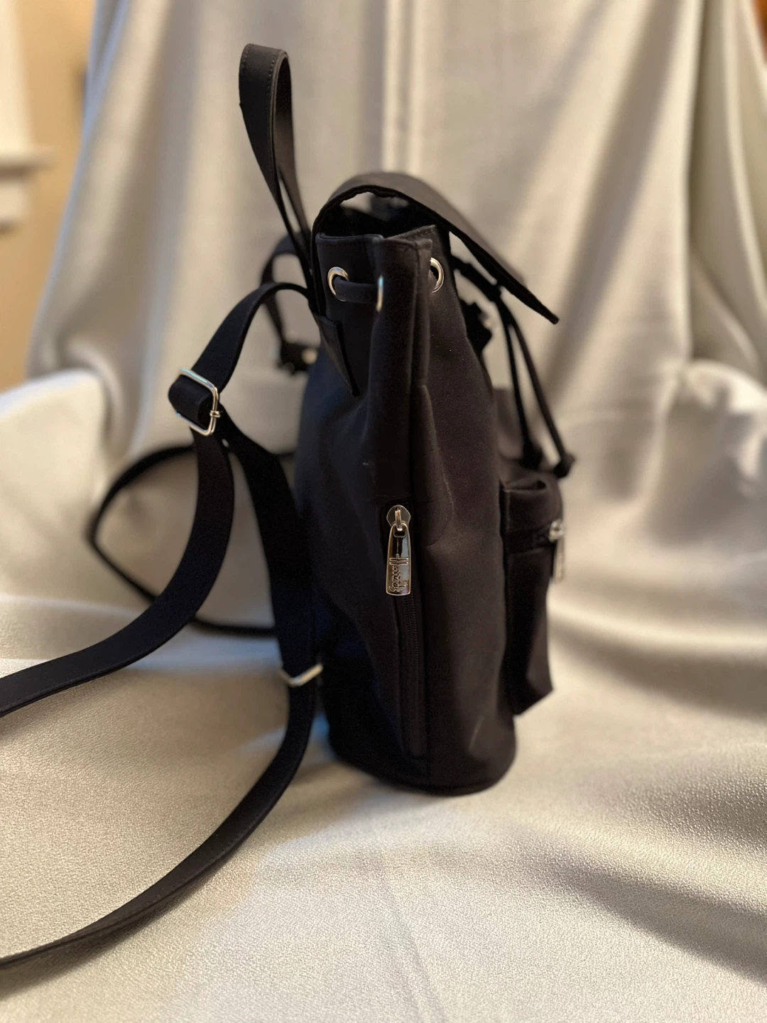 Harrods Black Nylon Backpack - photo 4