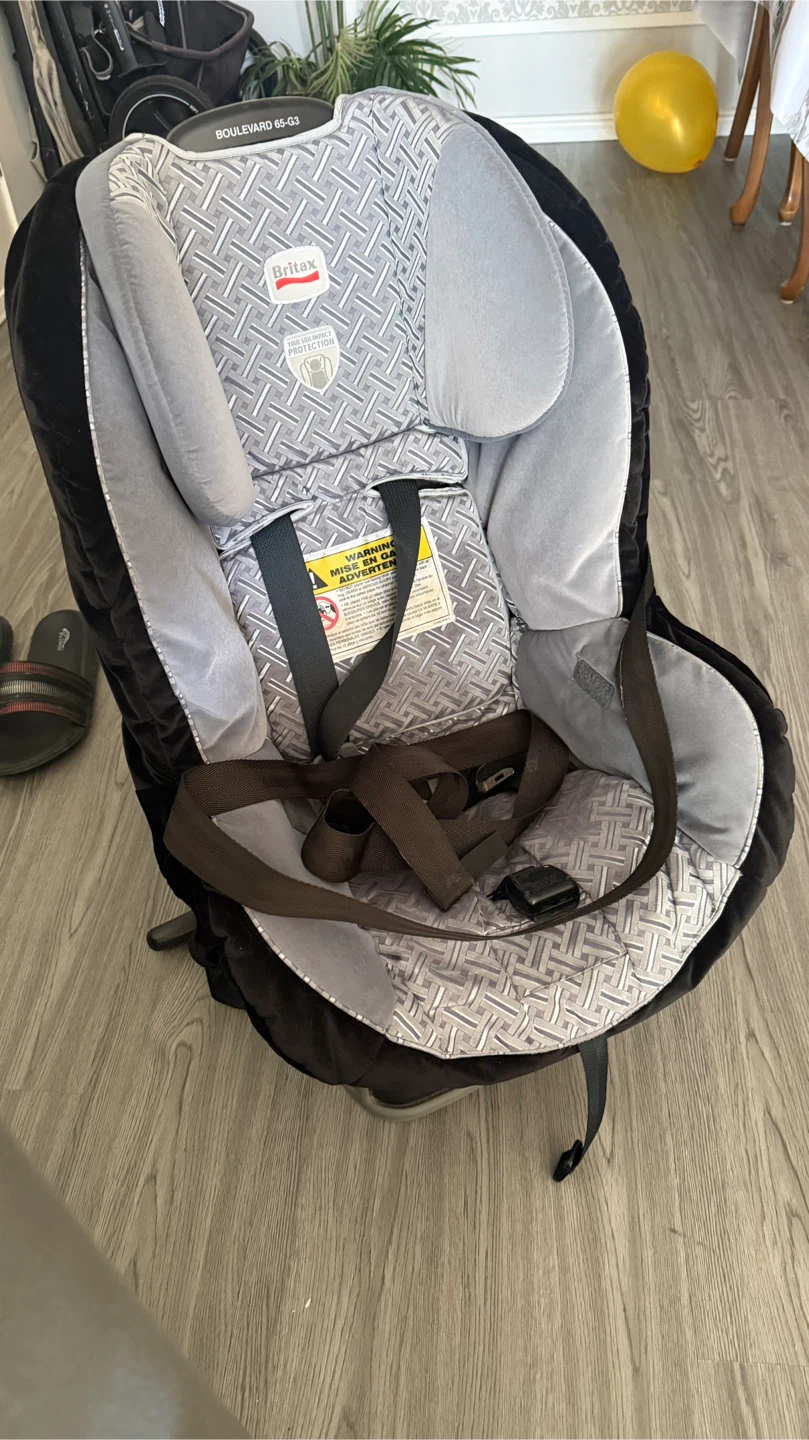 Britax Boulevard 65-G3 Car Seat