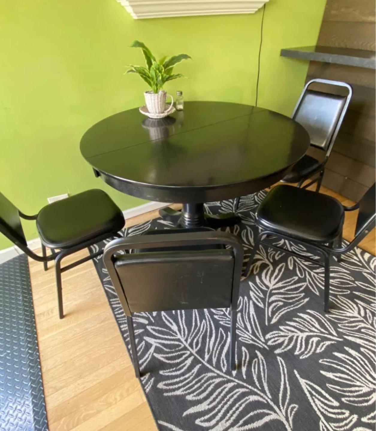 Round Black Dining Table with 4 Chairs