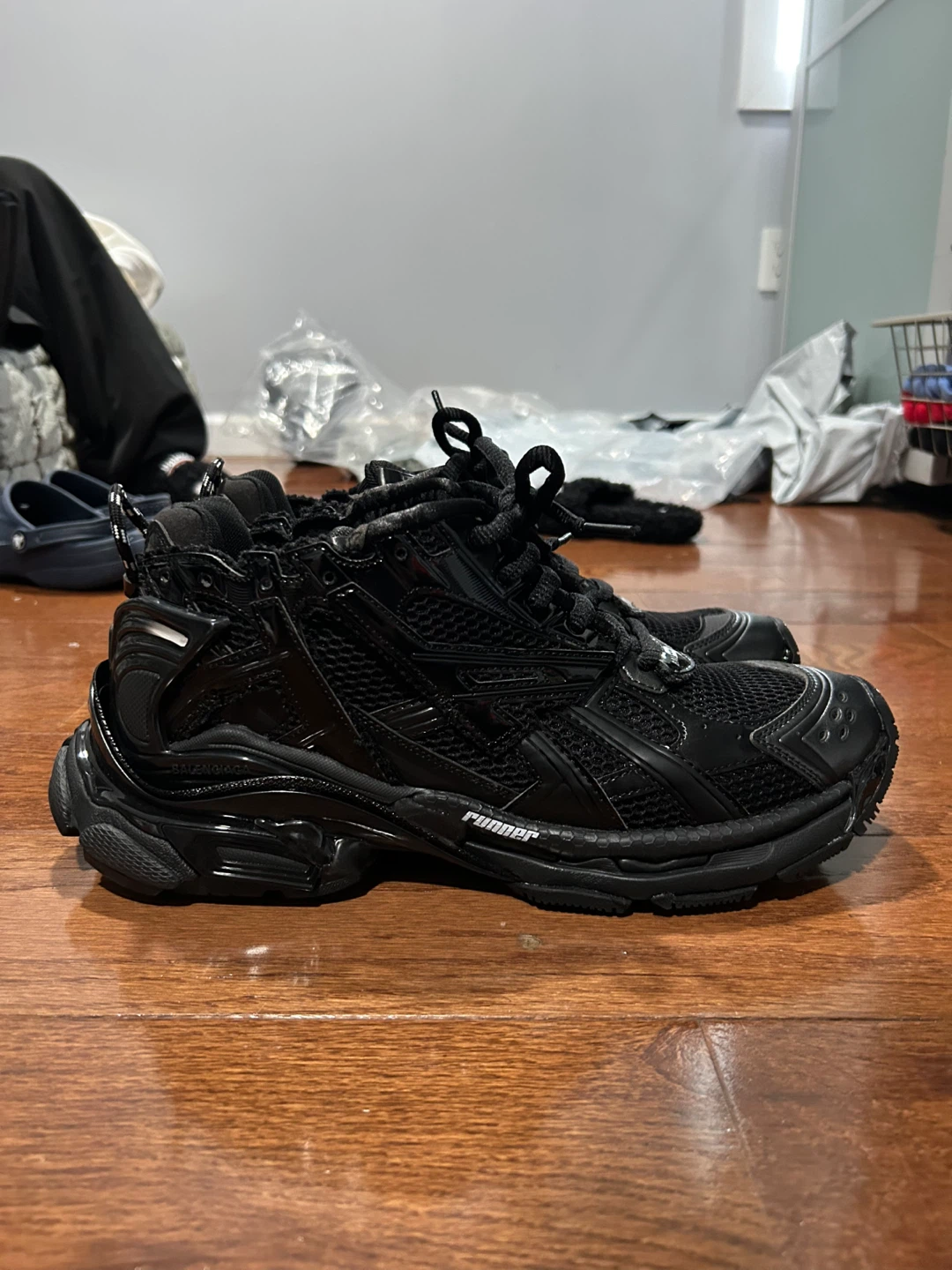 Balenciaga Runner Sneakers Black - photo 2