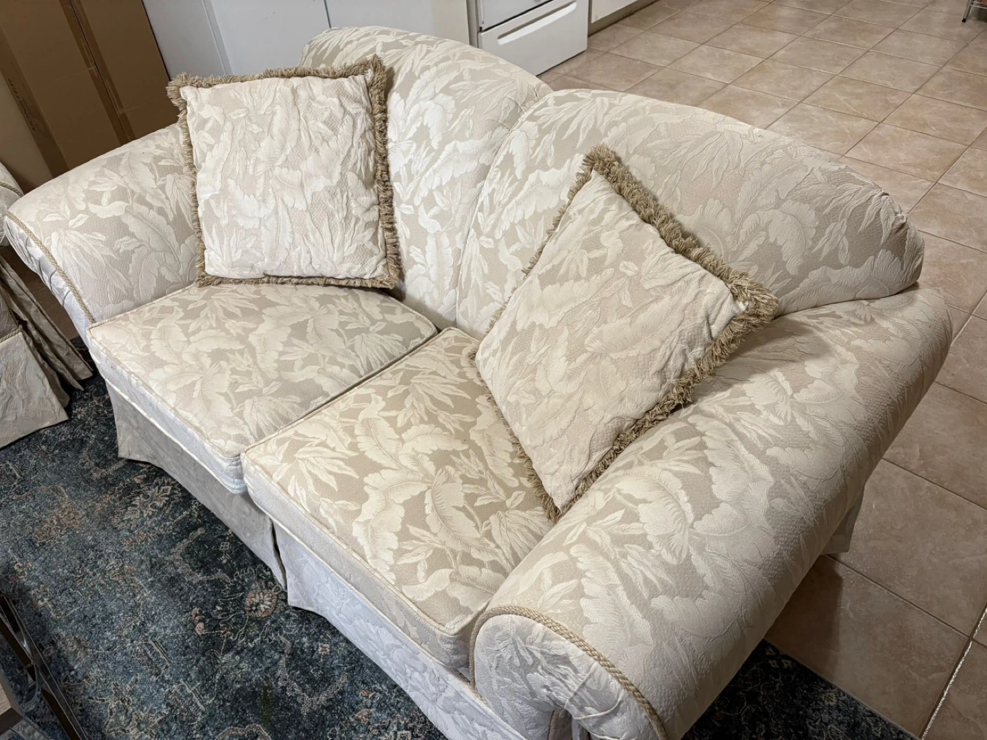 Cream Floral Sofa with Throw Pillows - photo 2