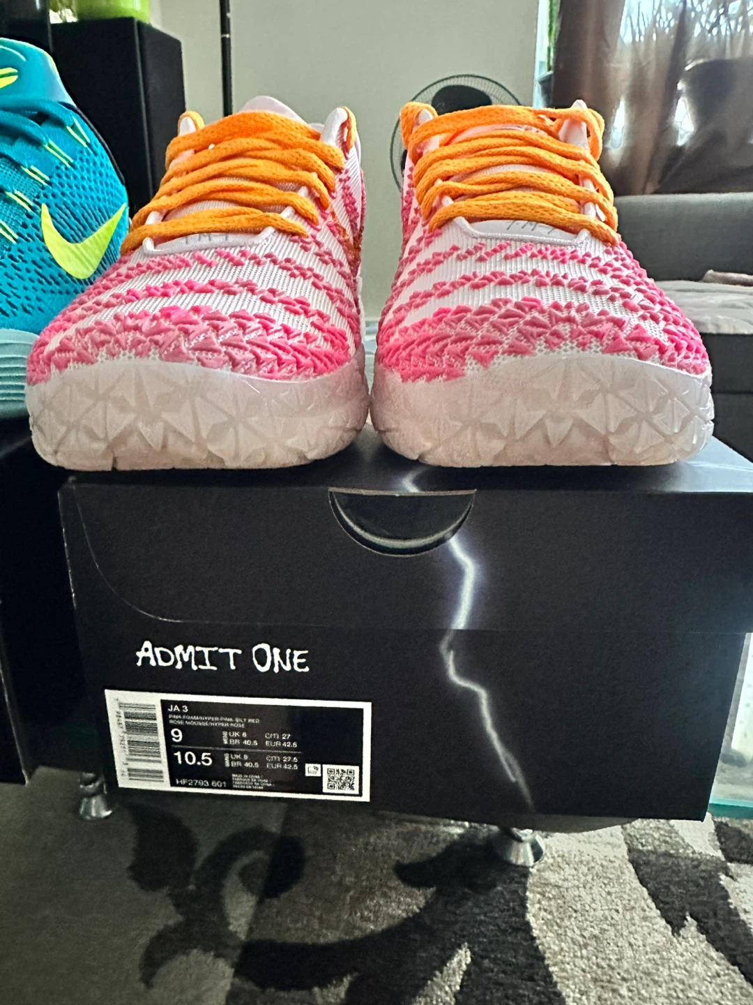 Nike Basketball Shoes Pink/Orange Size 9 - photo 3