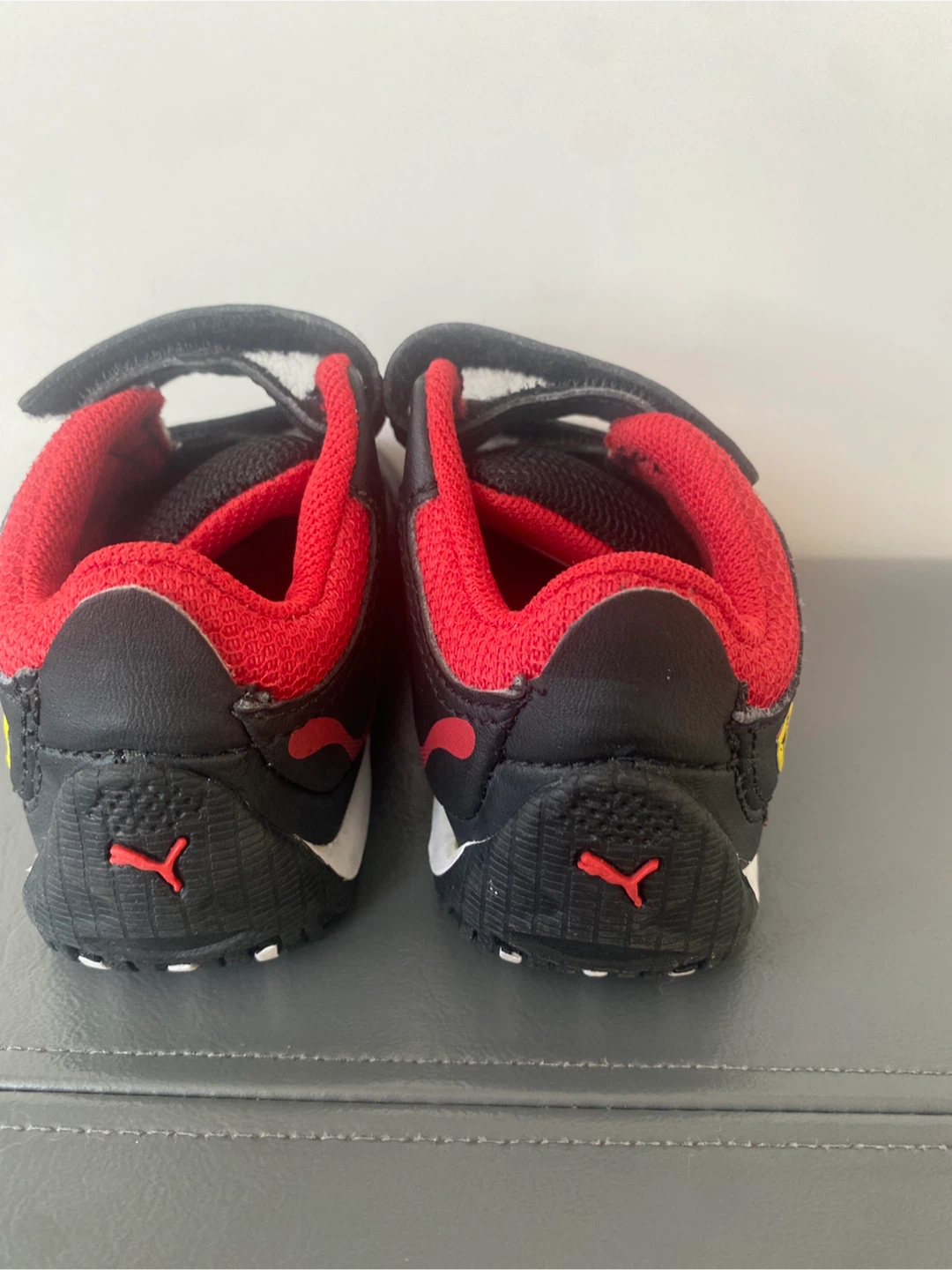 Puma Ferrari Baby Shoes size 4 - photo 4